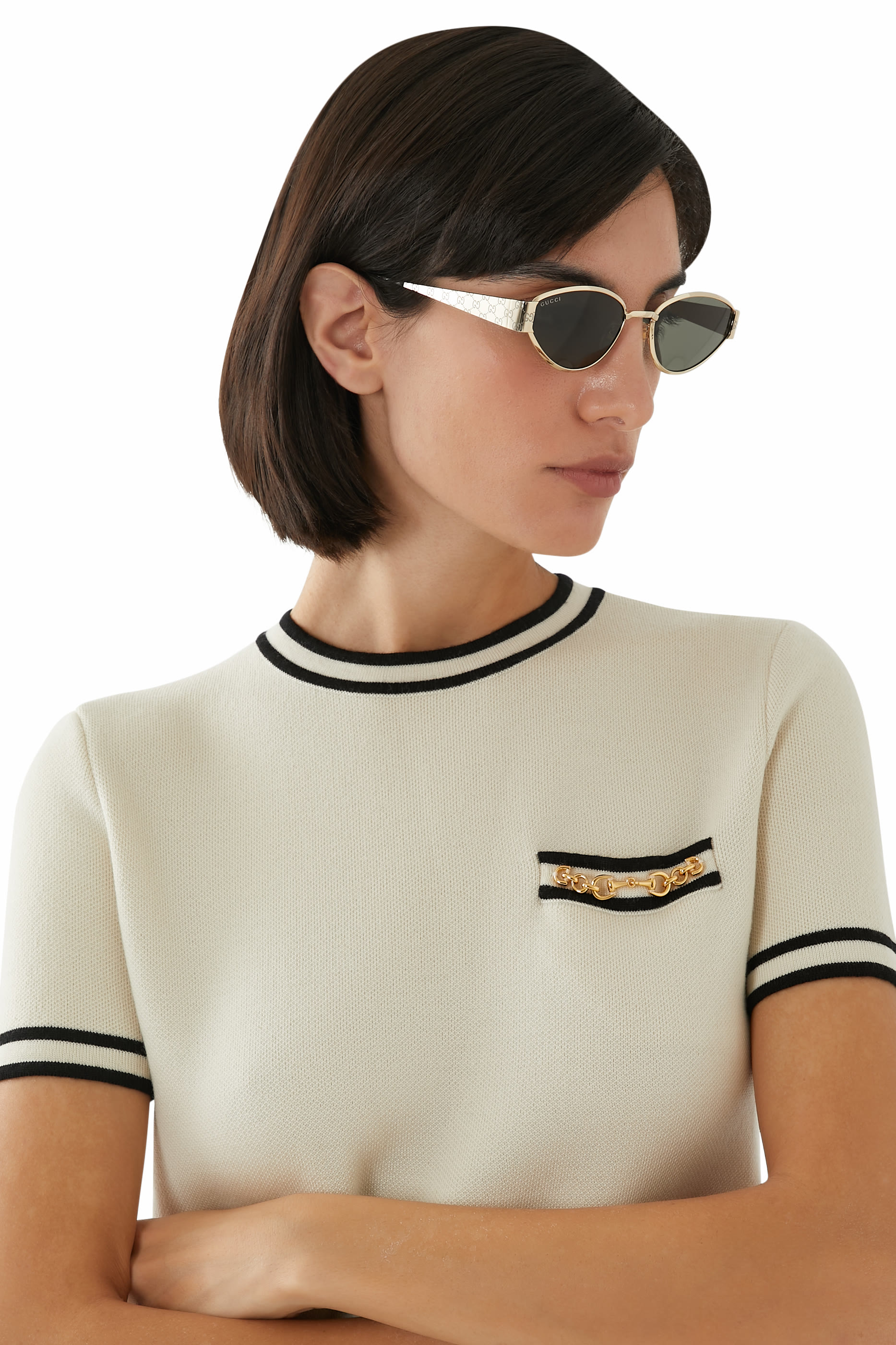 نظارة شمسية بتصميم هندسي