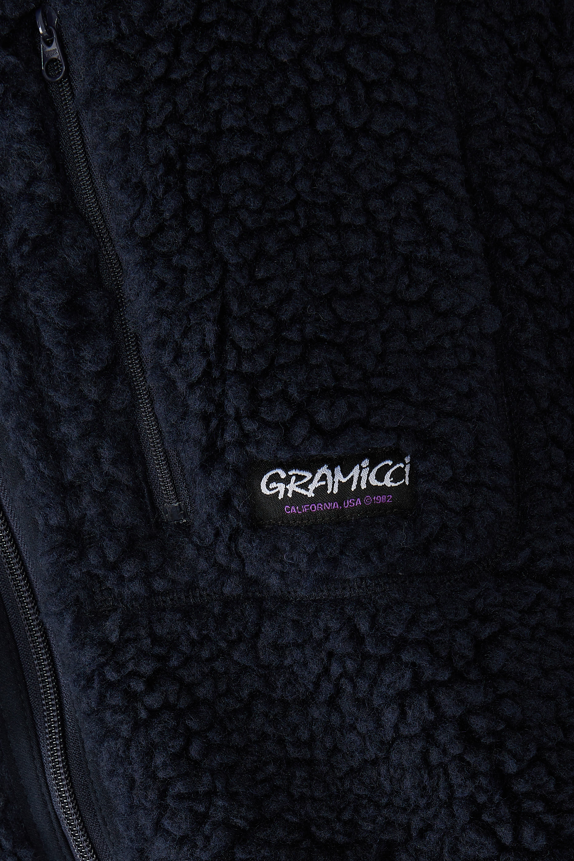 جاكيت شيربا