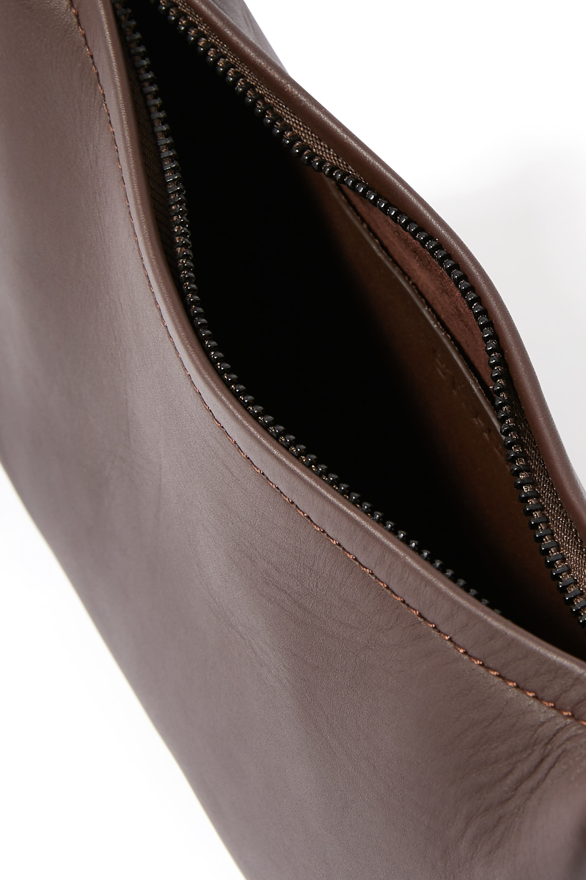 حقيبة كتف ناينتيز صغيرة