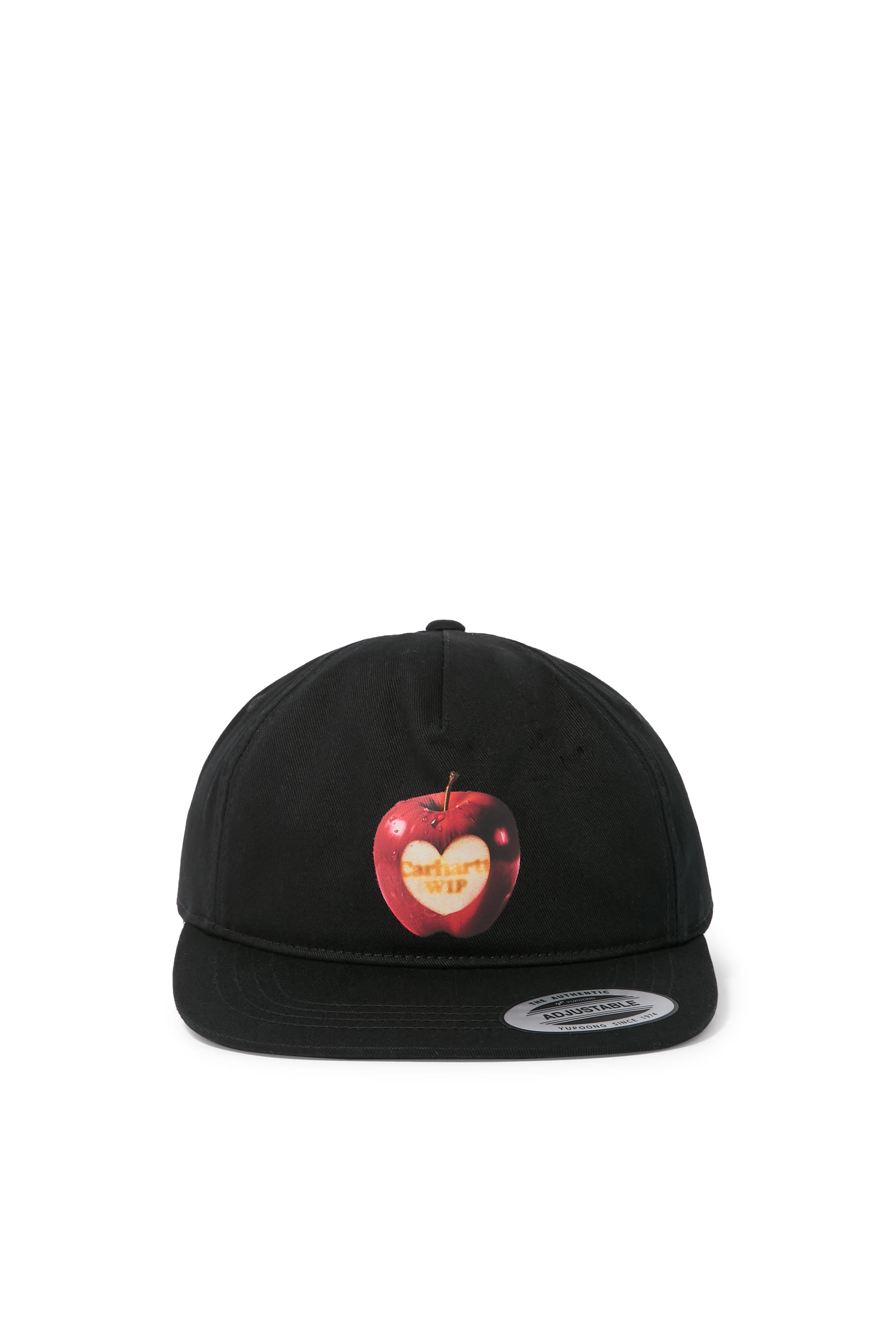 كاب بشعار الماركة