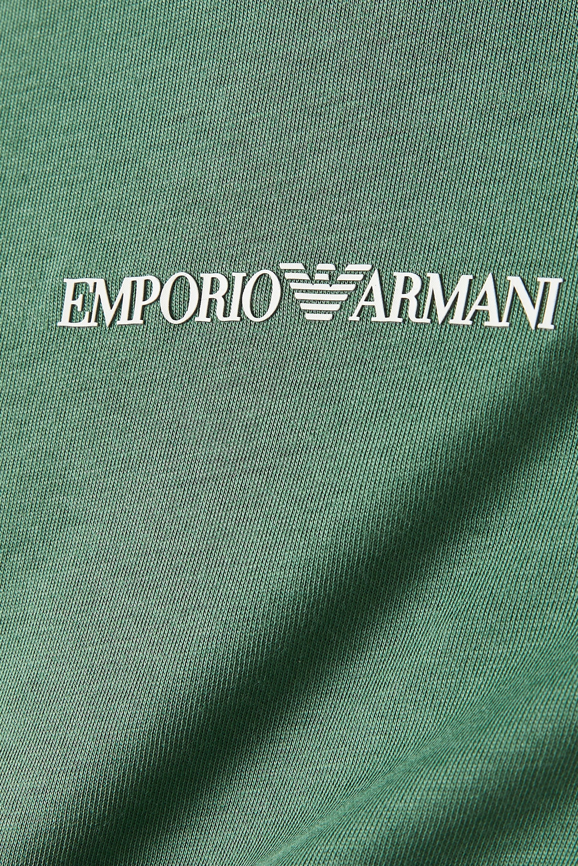 تيشيرت بشعار الماركة للأطفال