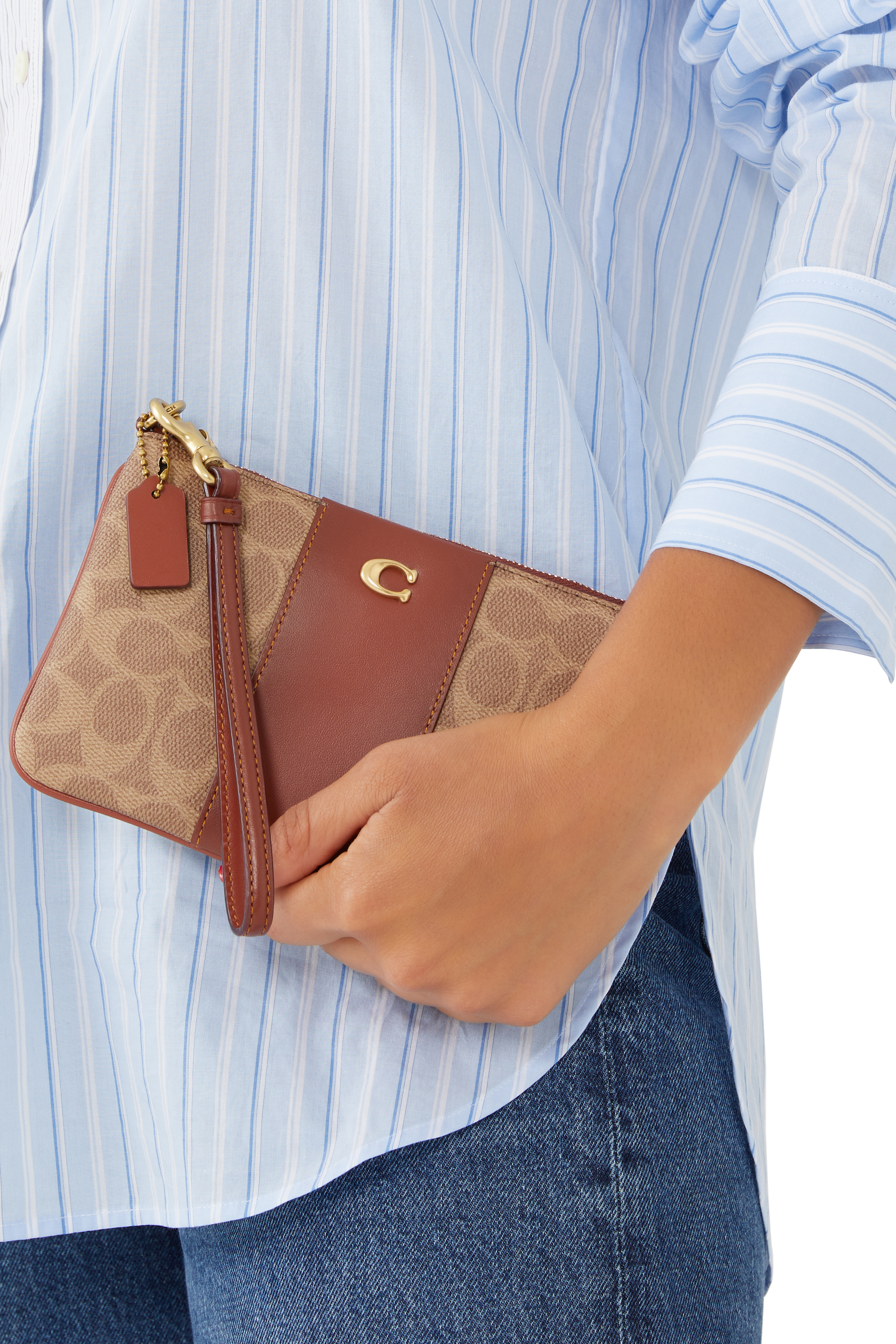 حقيبة صغيرة بسوار معصم قماش قنب بشعار الماركة