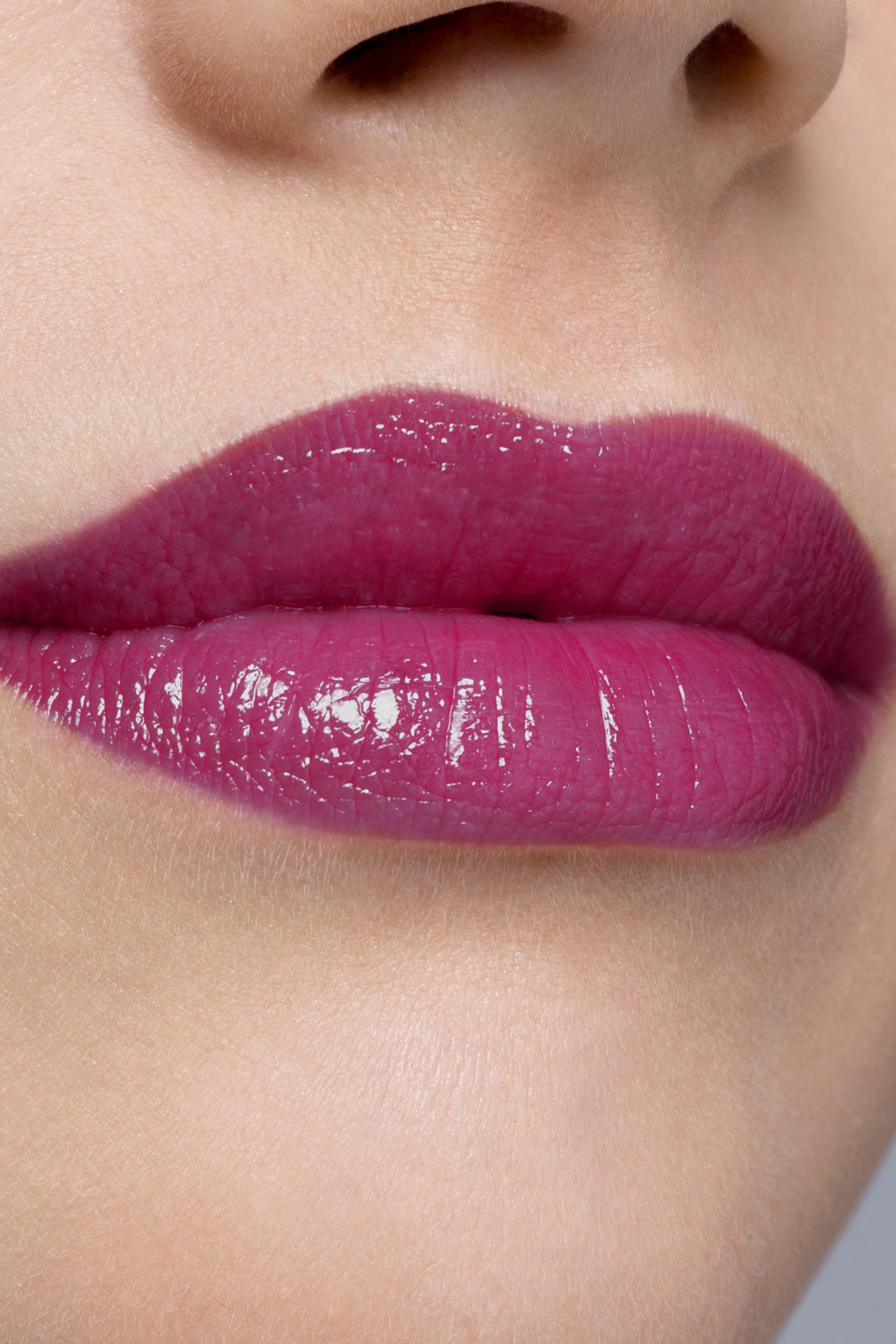 مرطب فيتو ليب تويست