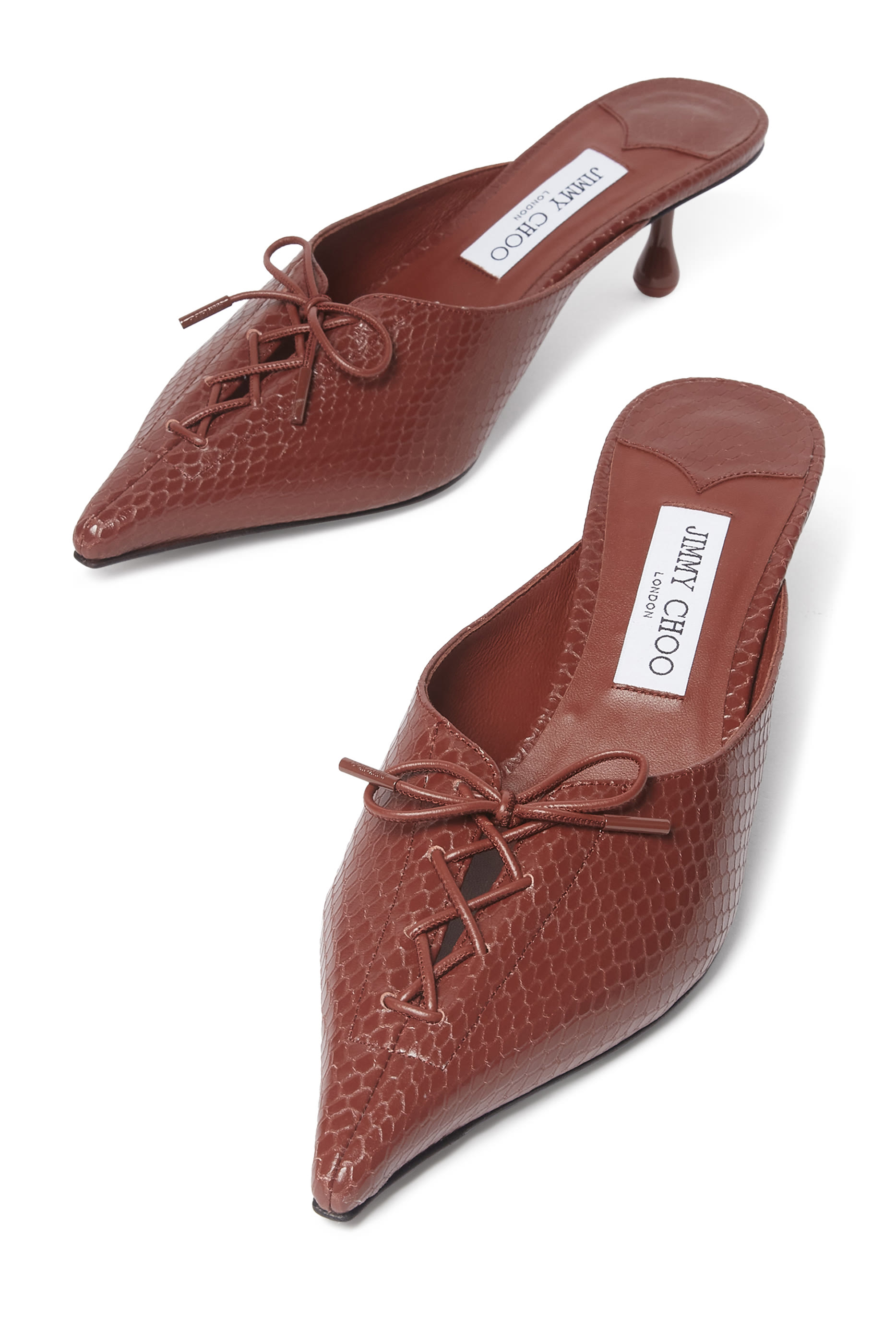 حذاء سكارليت 50 مفتوح من الخلف