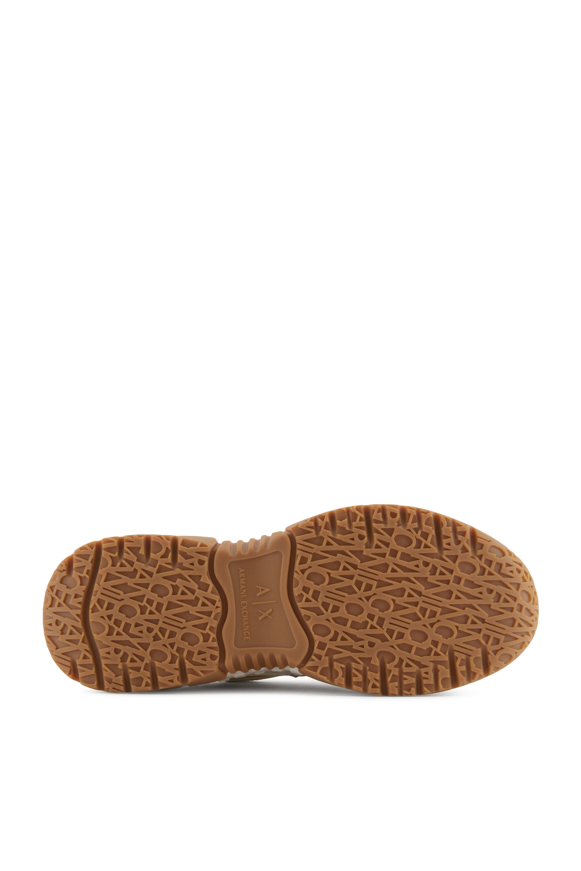 سنيكرز فيدار بشعار الماركة