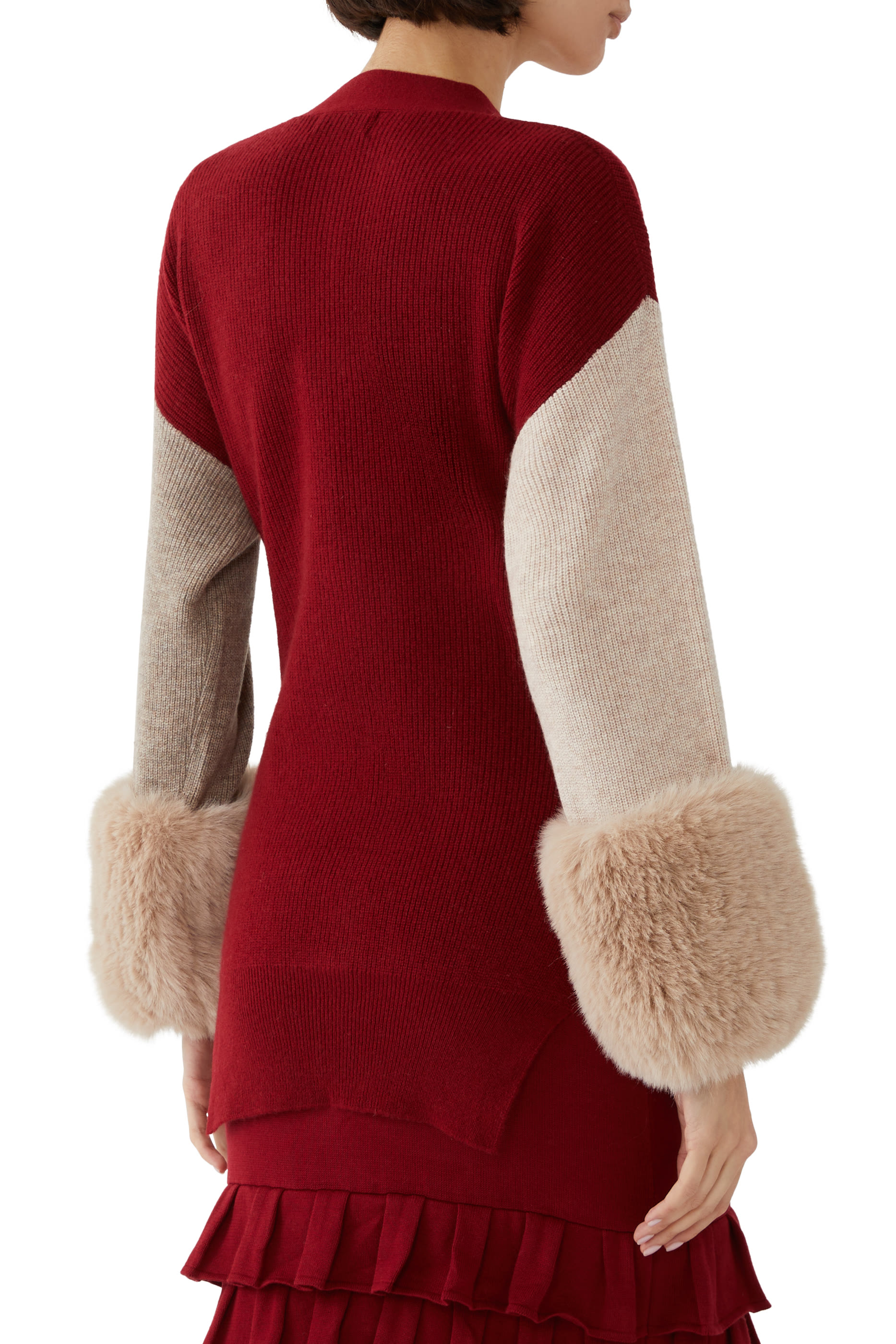 كارديجان بأساور من فرو صناعي ورباط