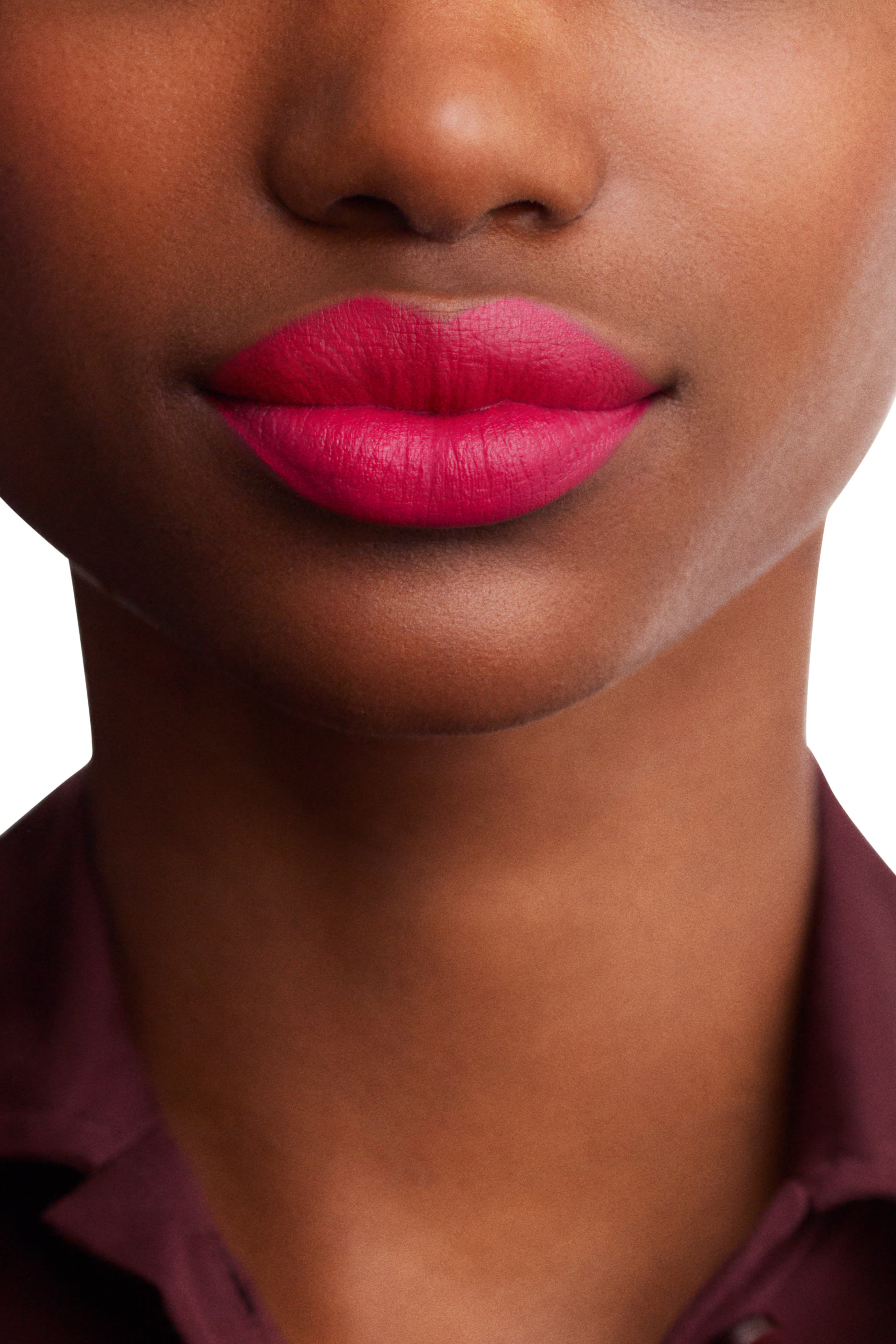 أحمر شفاه روج غير لامع درجة روز نوي