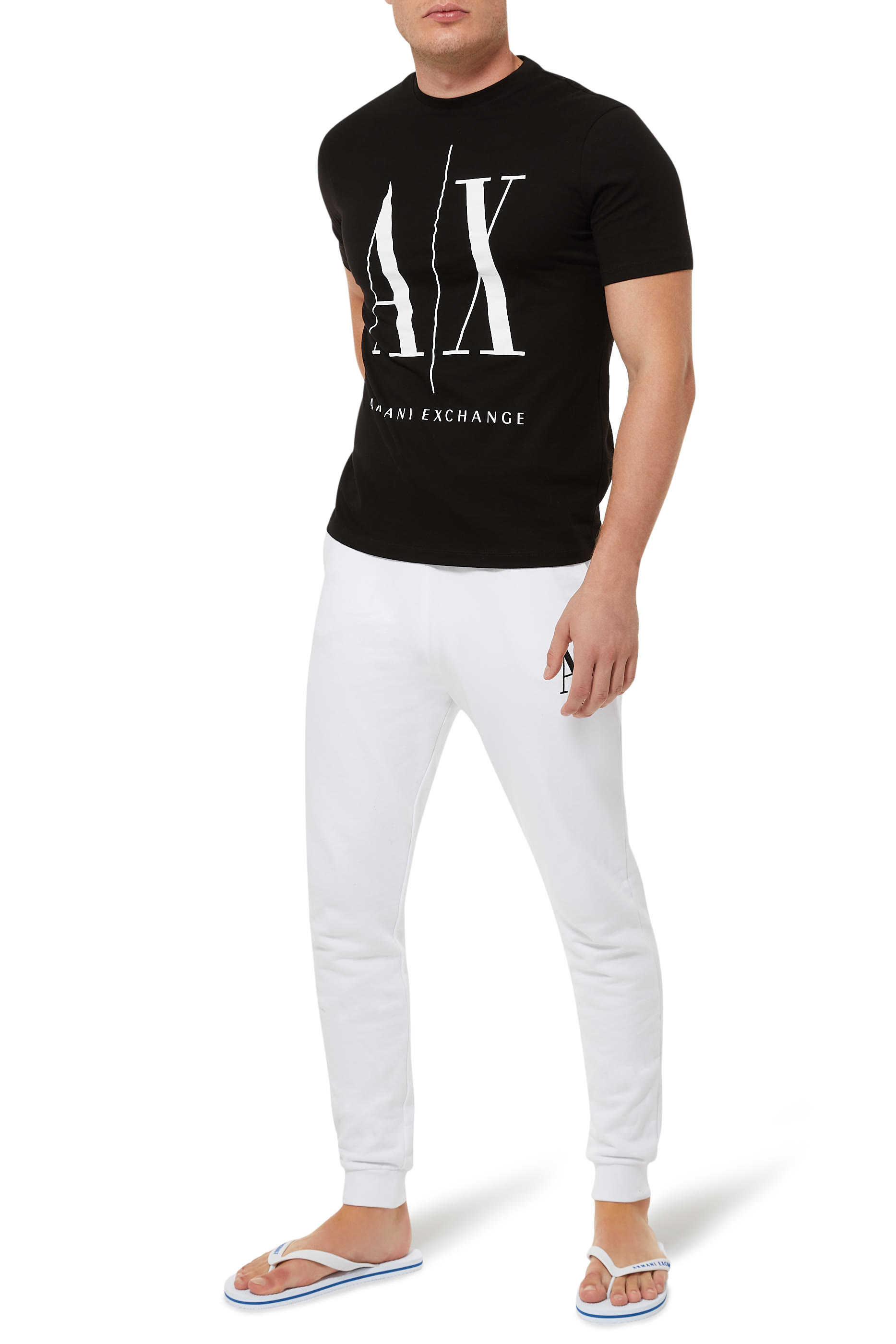 تي شيرت بطبعة شعار الماركة وكلمة Icon