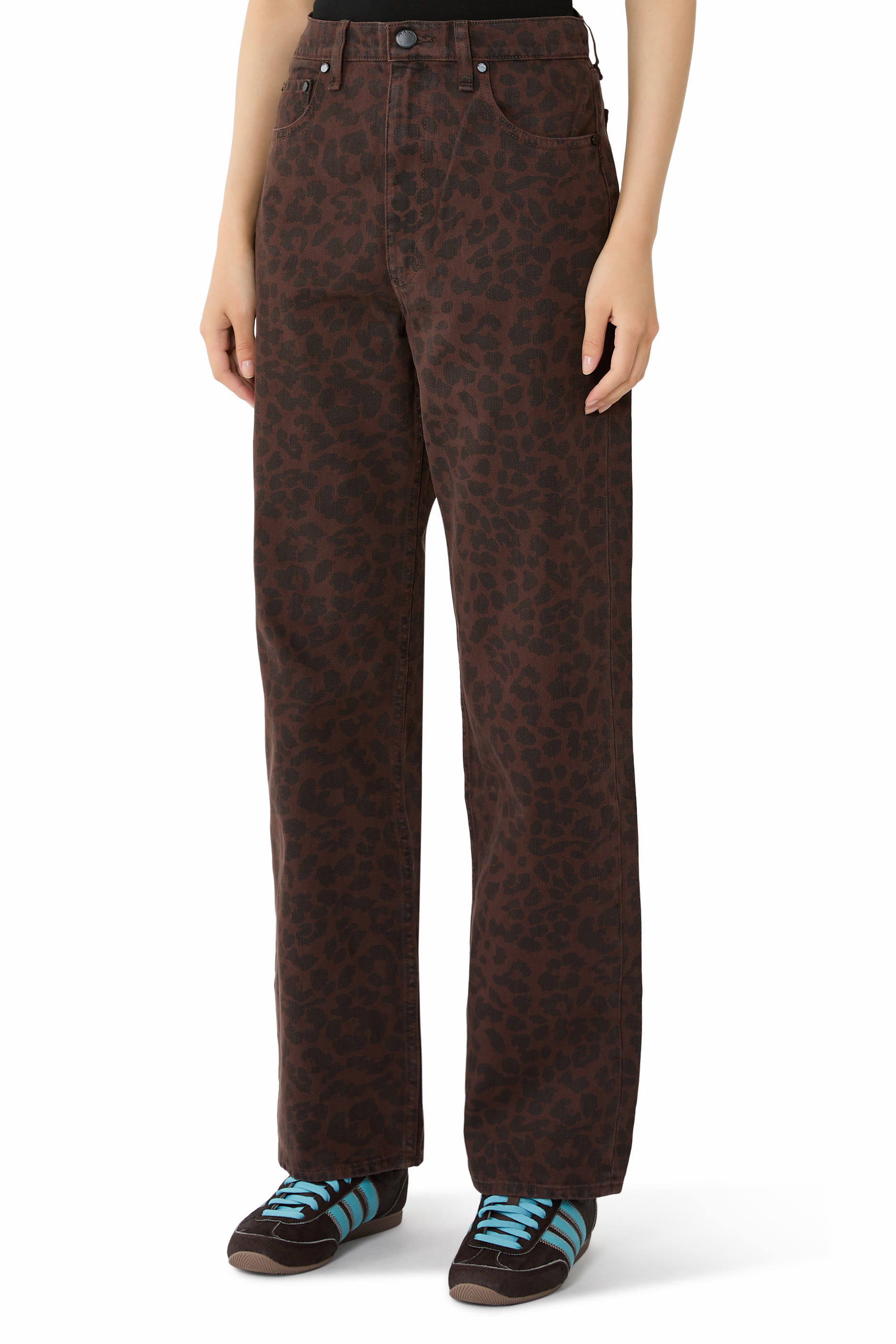 بنطال جينز شيا بقصة ساق مستقيمة مريحة