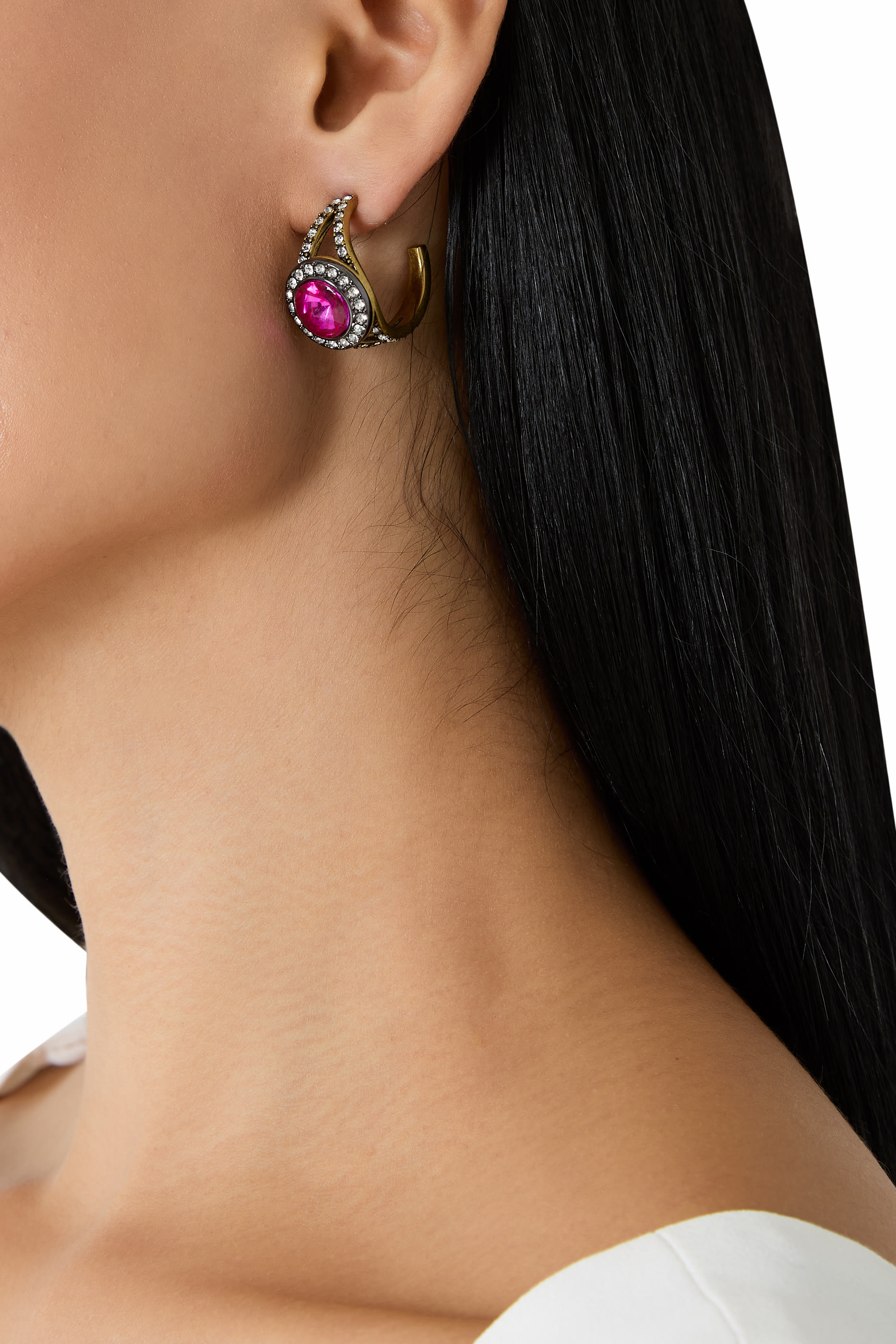 أقراط دائرية أوكتافيا