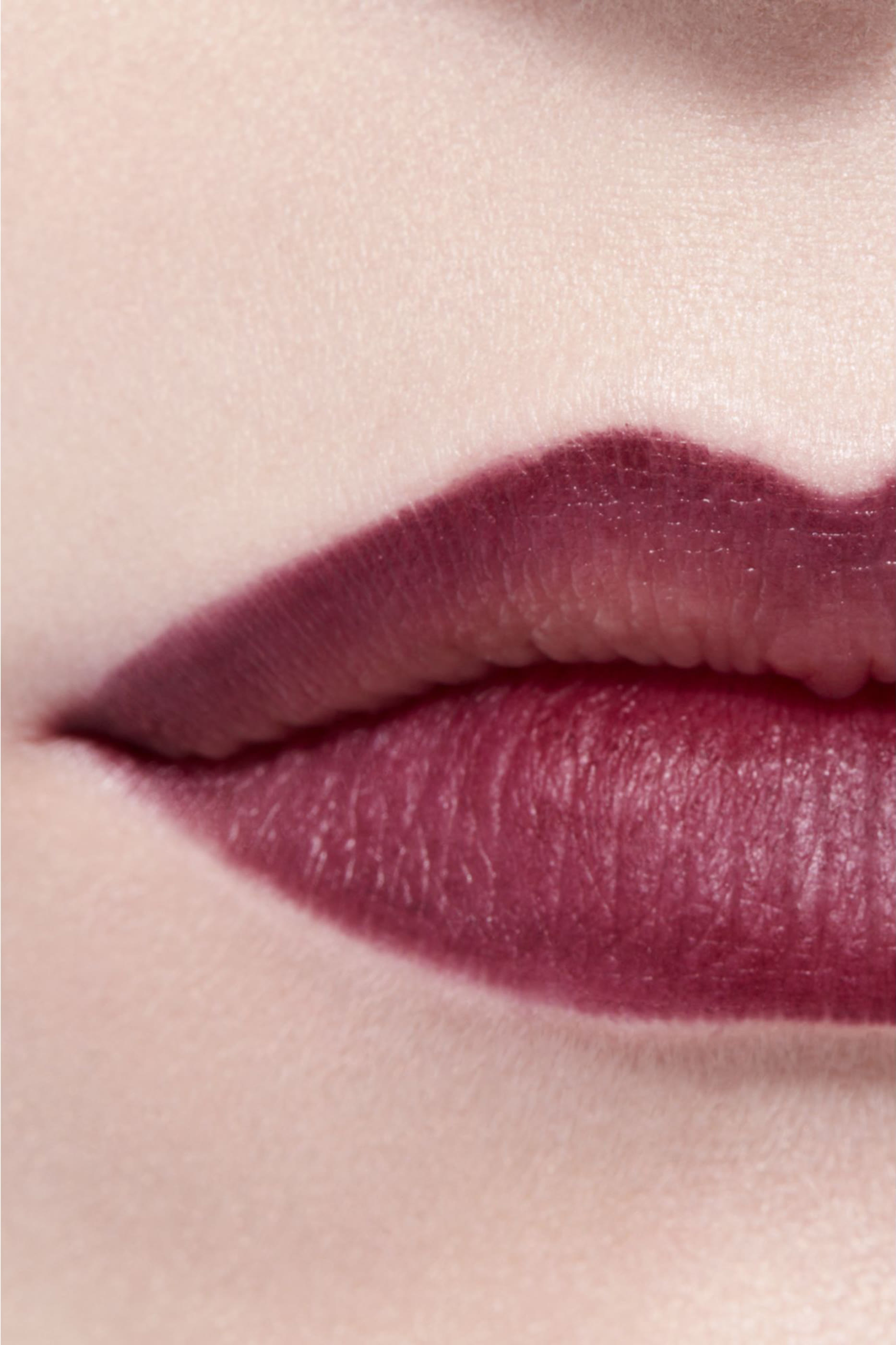 قلم شفاه لو كريون ليفر