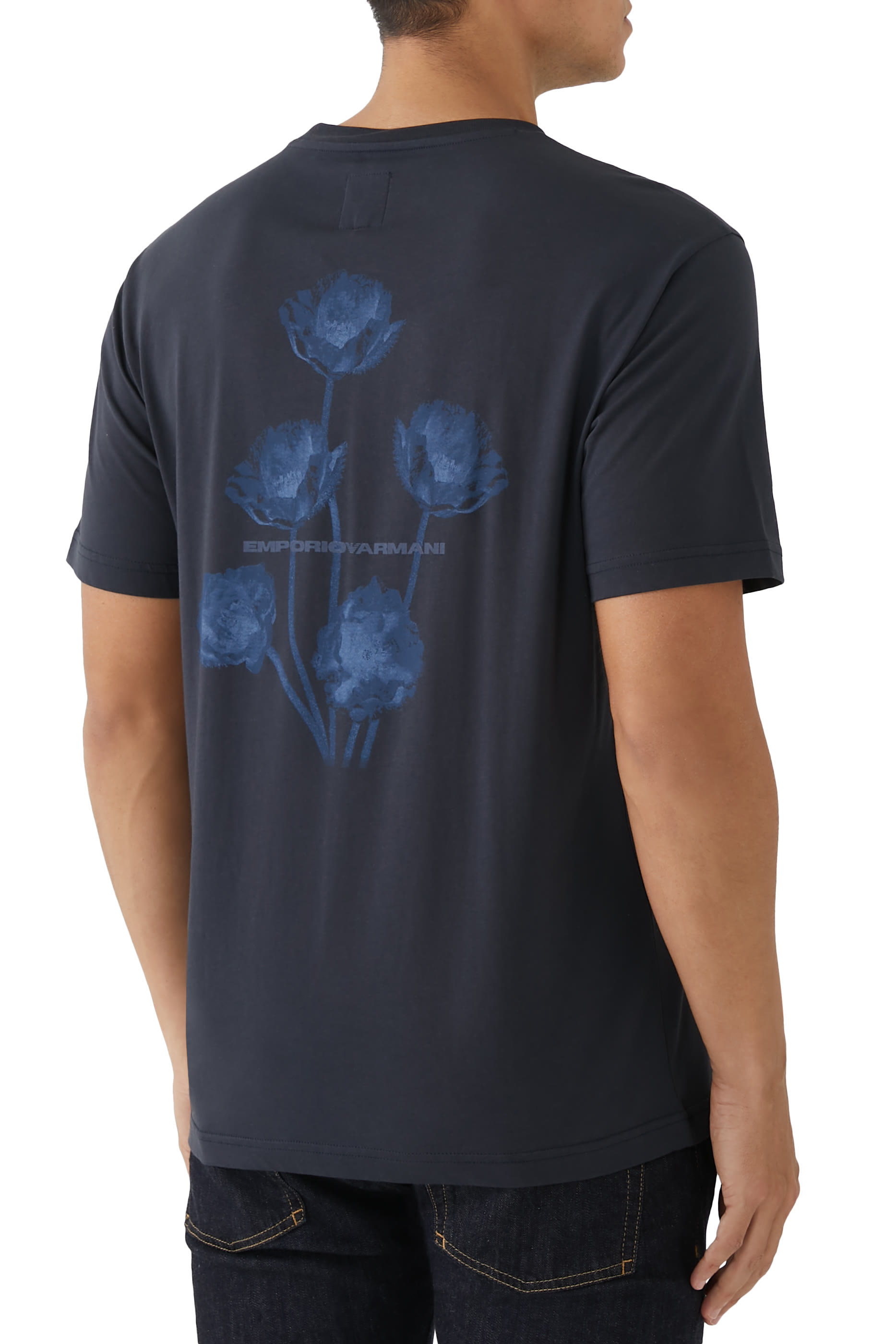 تيشيرت بشعار الماركة قطن