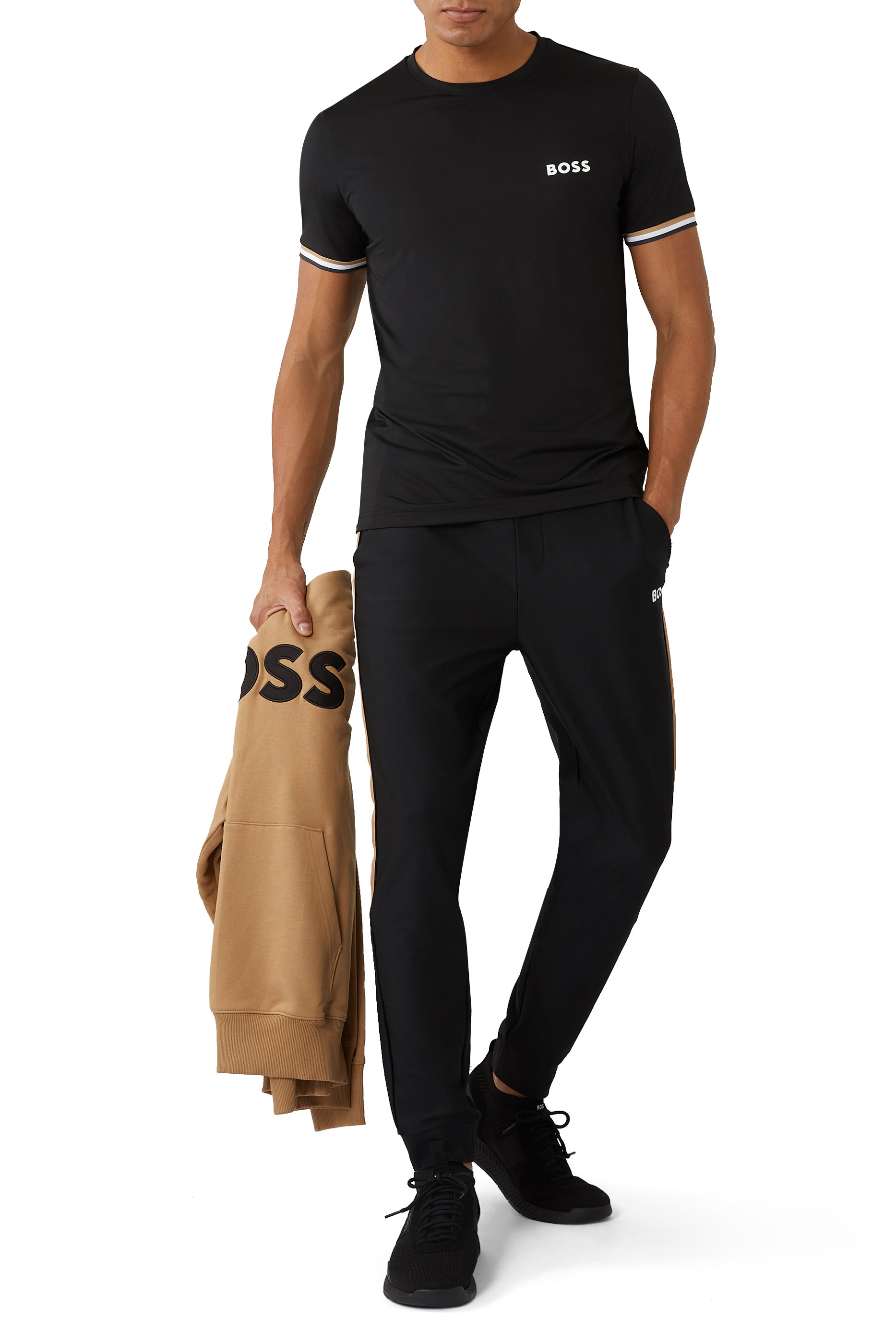 تيشيرت ماتيو بيريتيني بطبعة خطوط وشعار الماركة