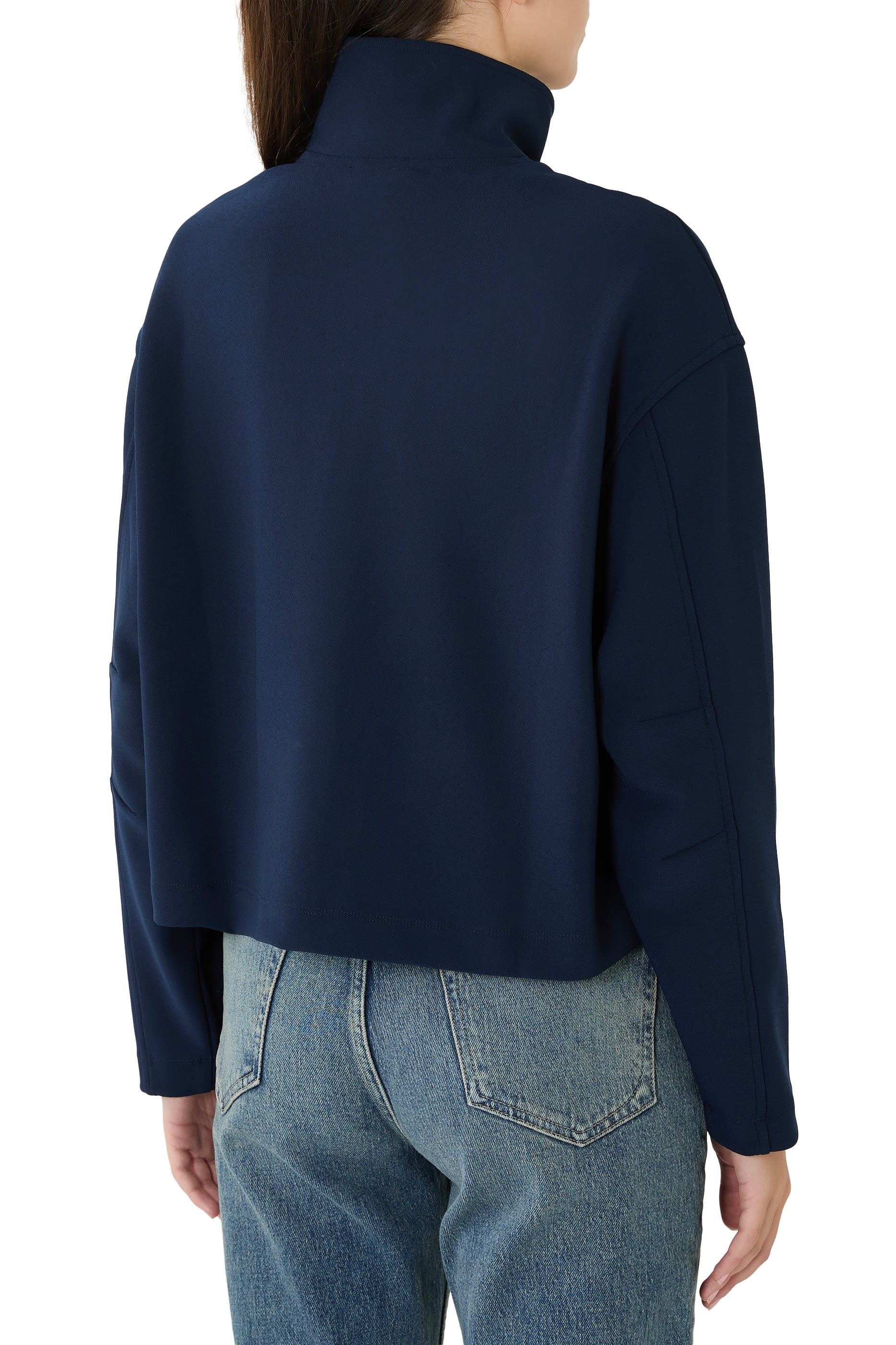 سويت شيرت بنصف سحاب وشعار الماركة