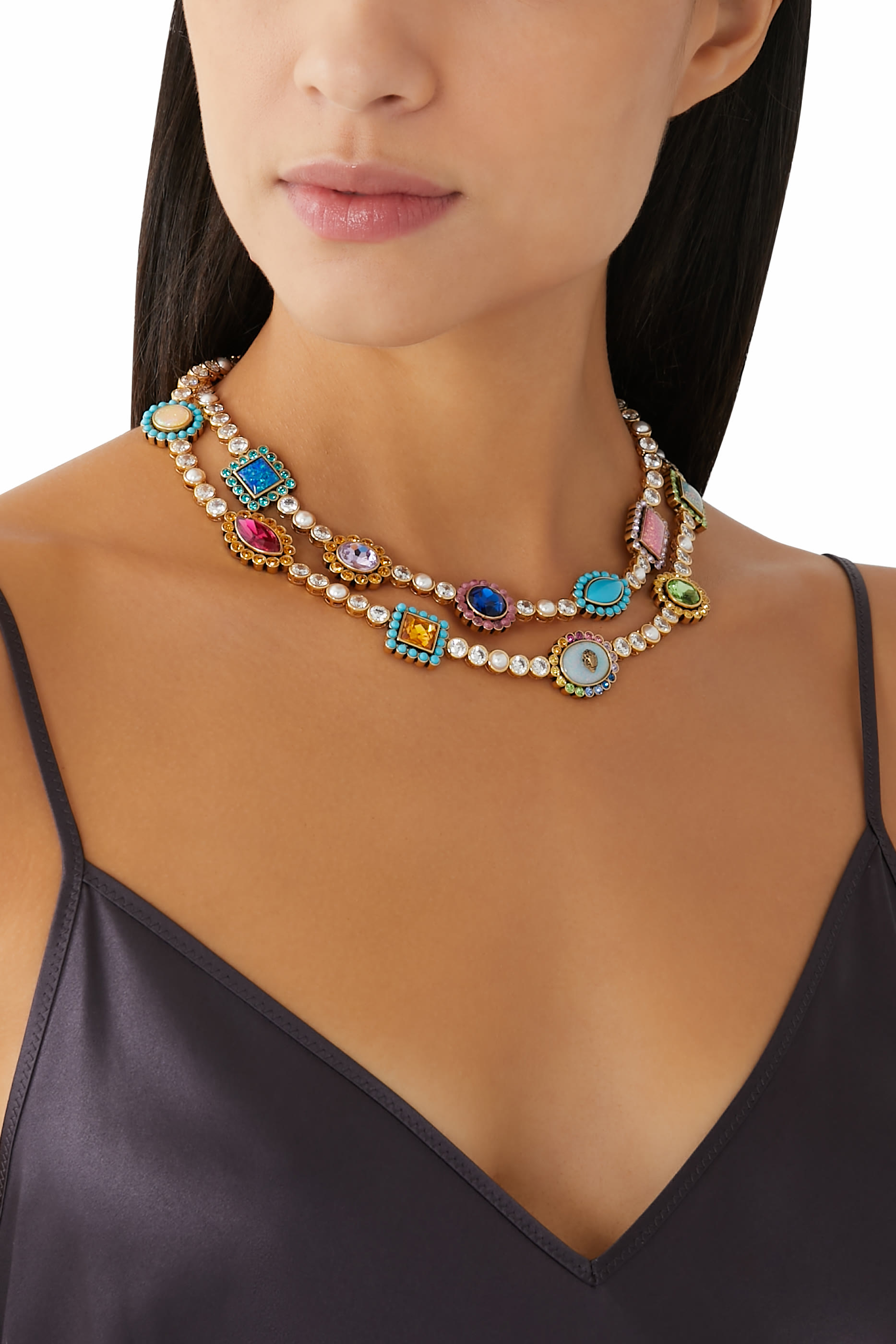 قلادة ريجنسي مرصعة بأحجار كريمة