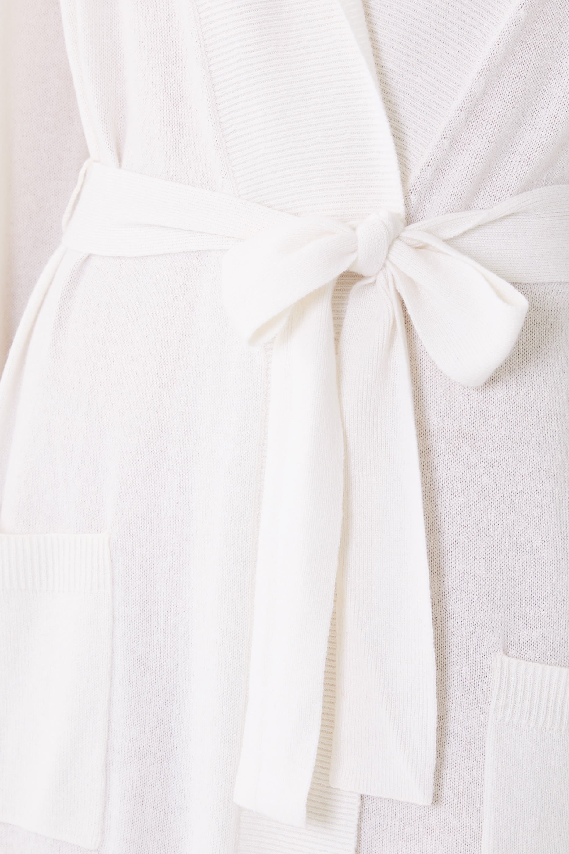 روب كشمير بياقة شال طويلة