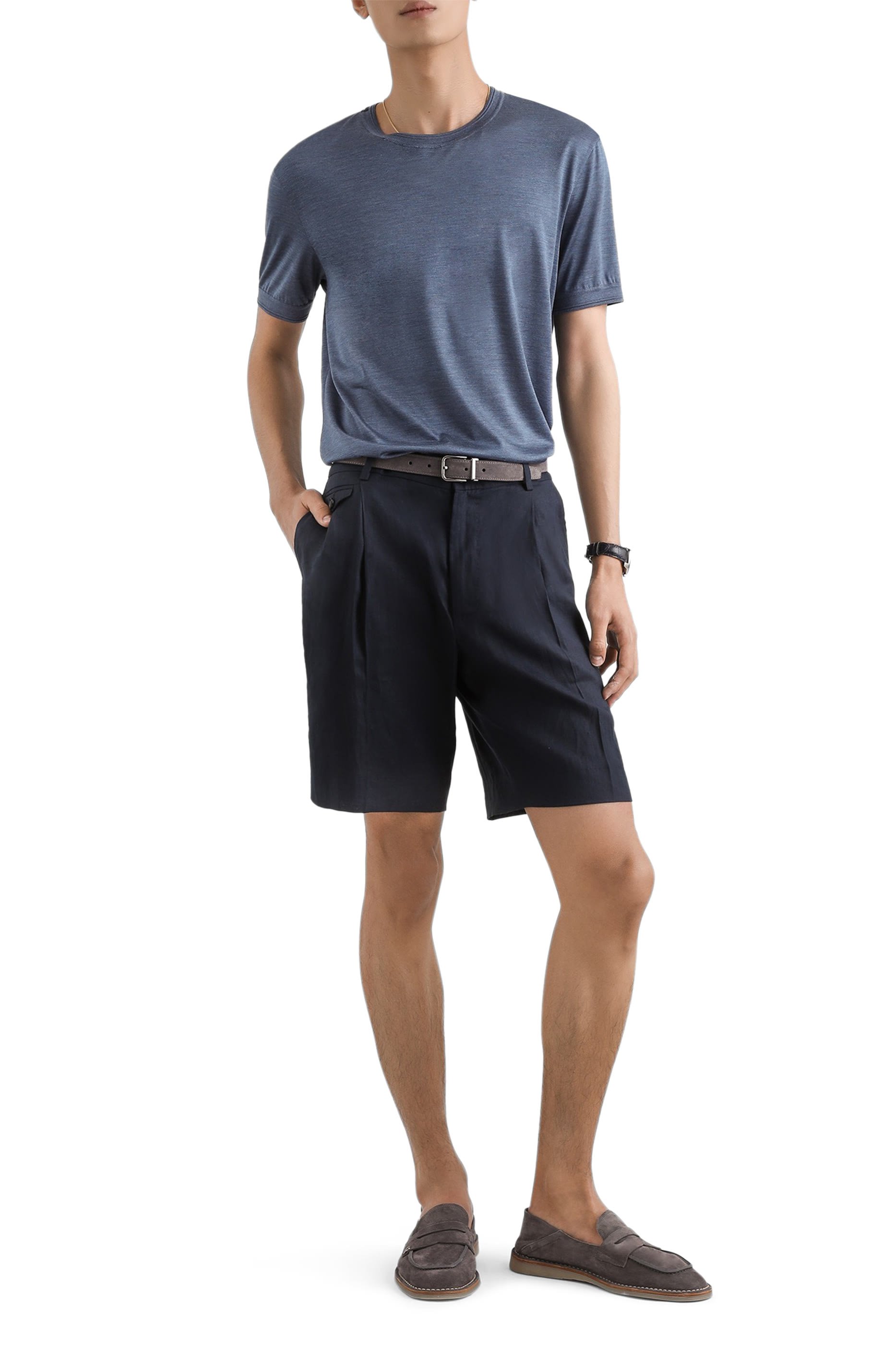 تيشيرت بأكمام قصيرة حرير