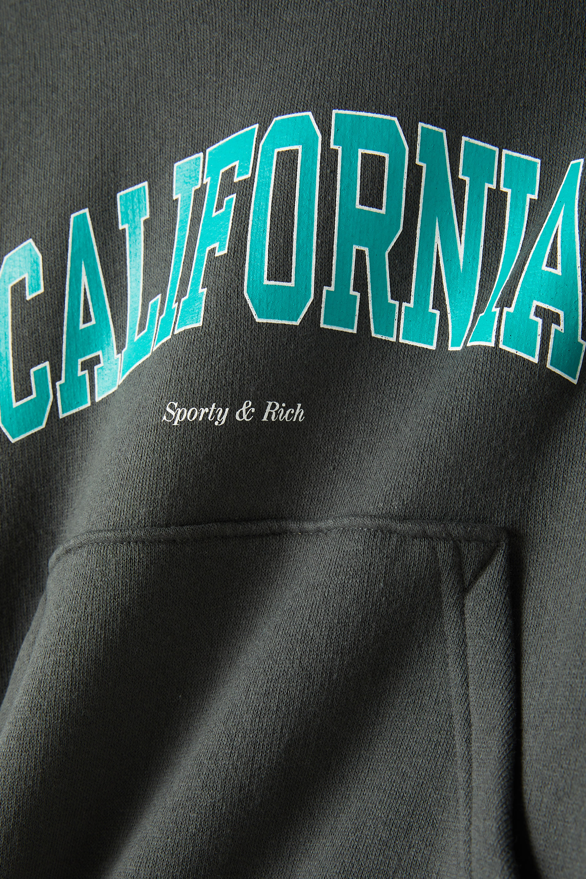 هودي بطبعة كاليفورنيا للأطفال