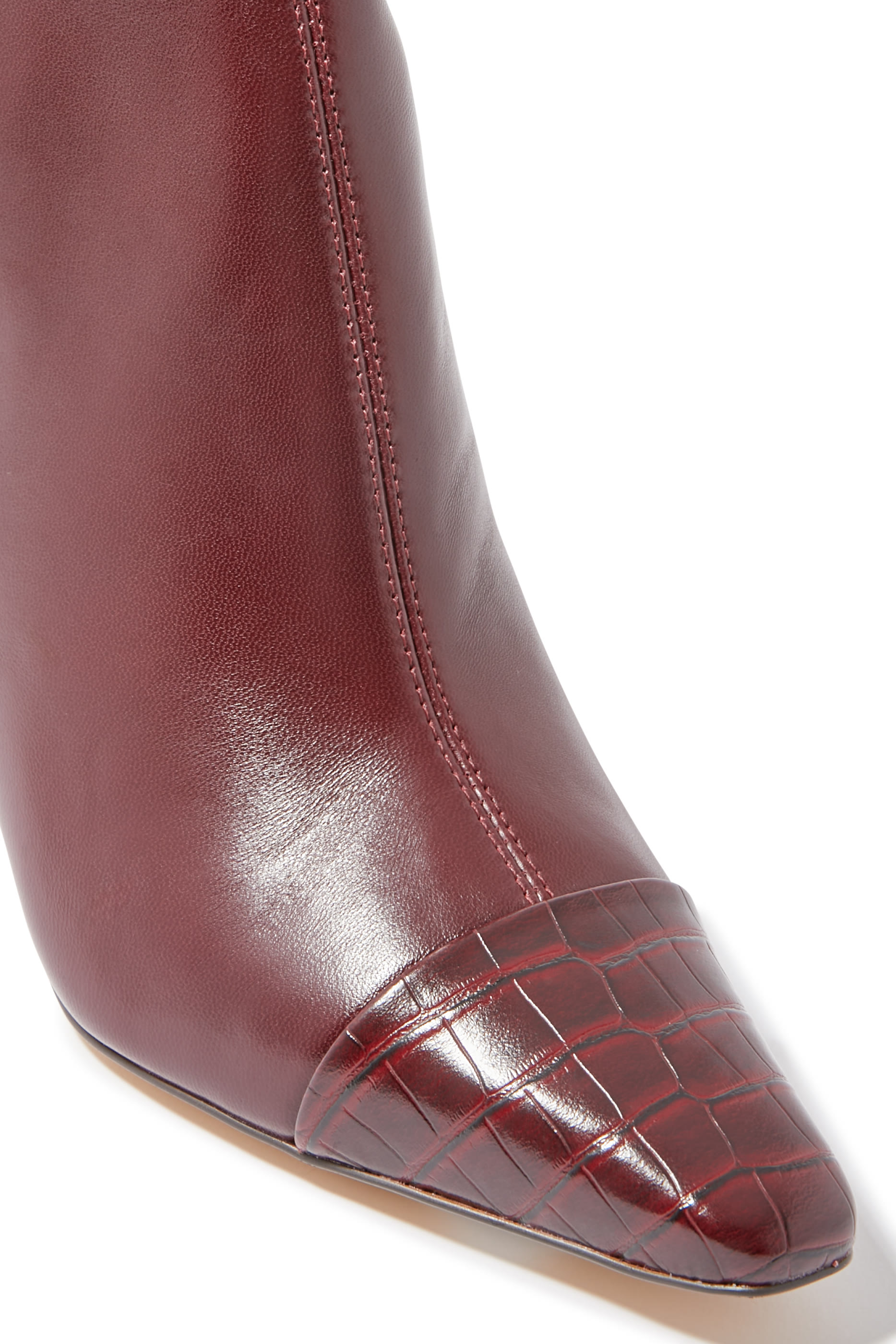 حذاء بوت سايج  70 بمقدمة بغطاء بطول الكاحل