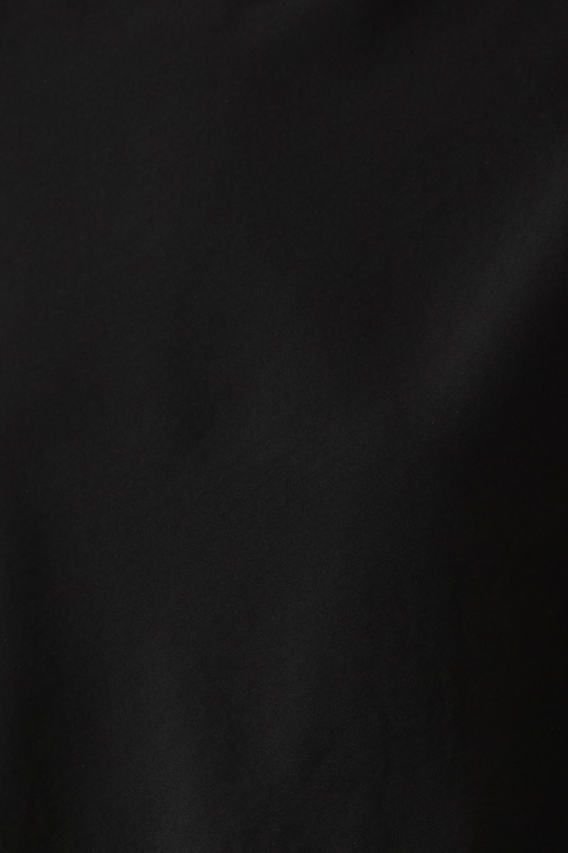 فستان كاسكيد