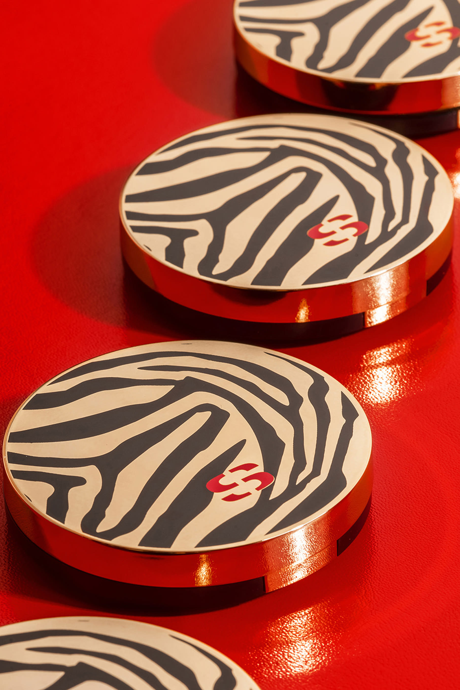 بودرة مضغوطة فيتو