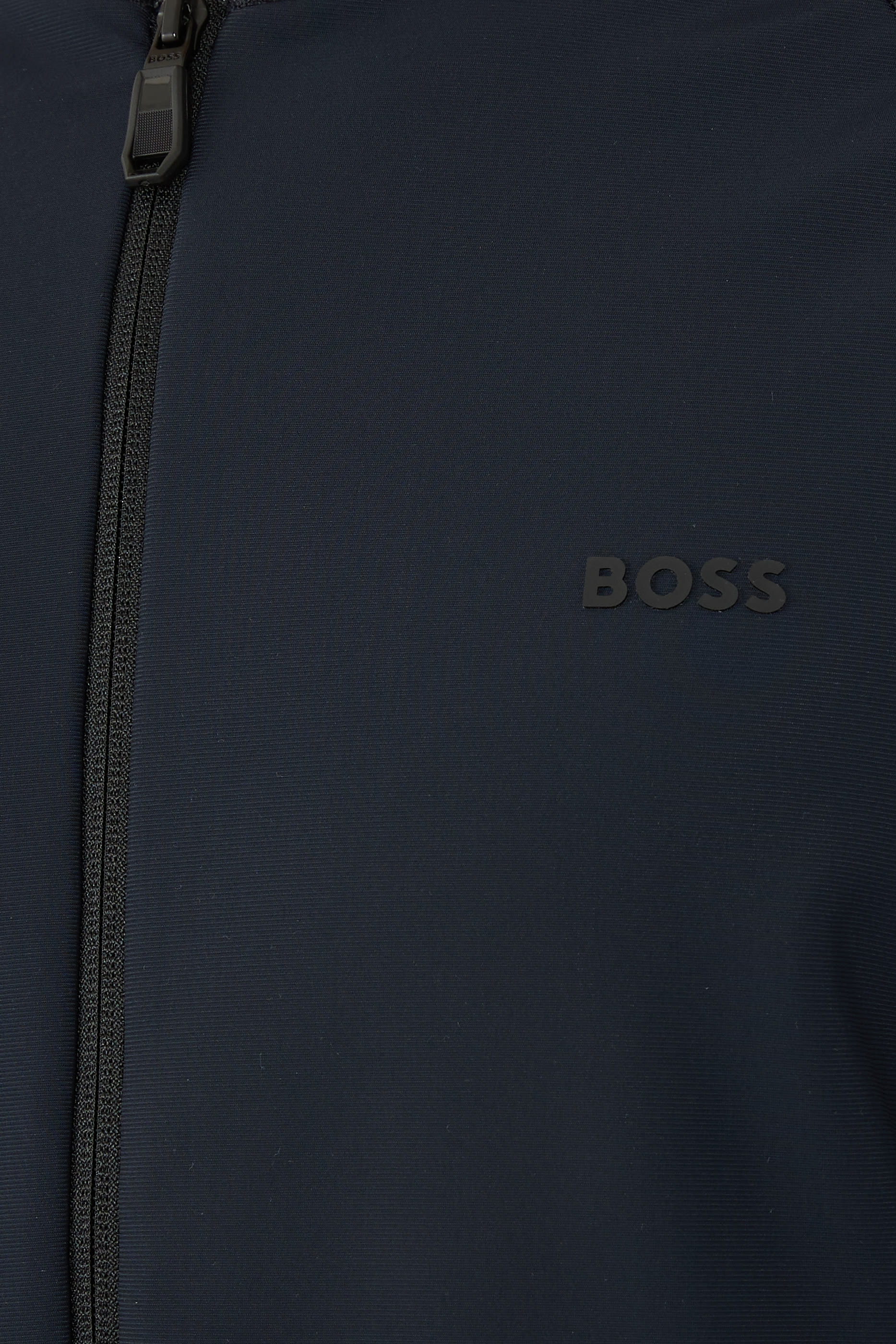 كارديغان بقصة عادية