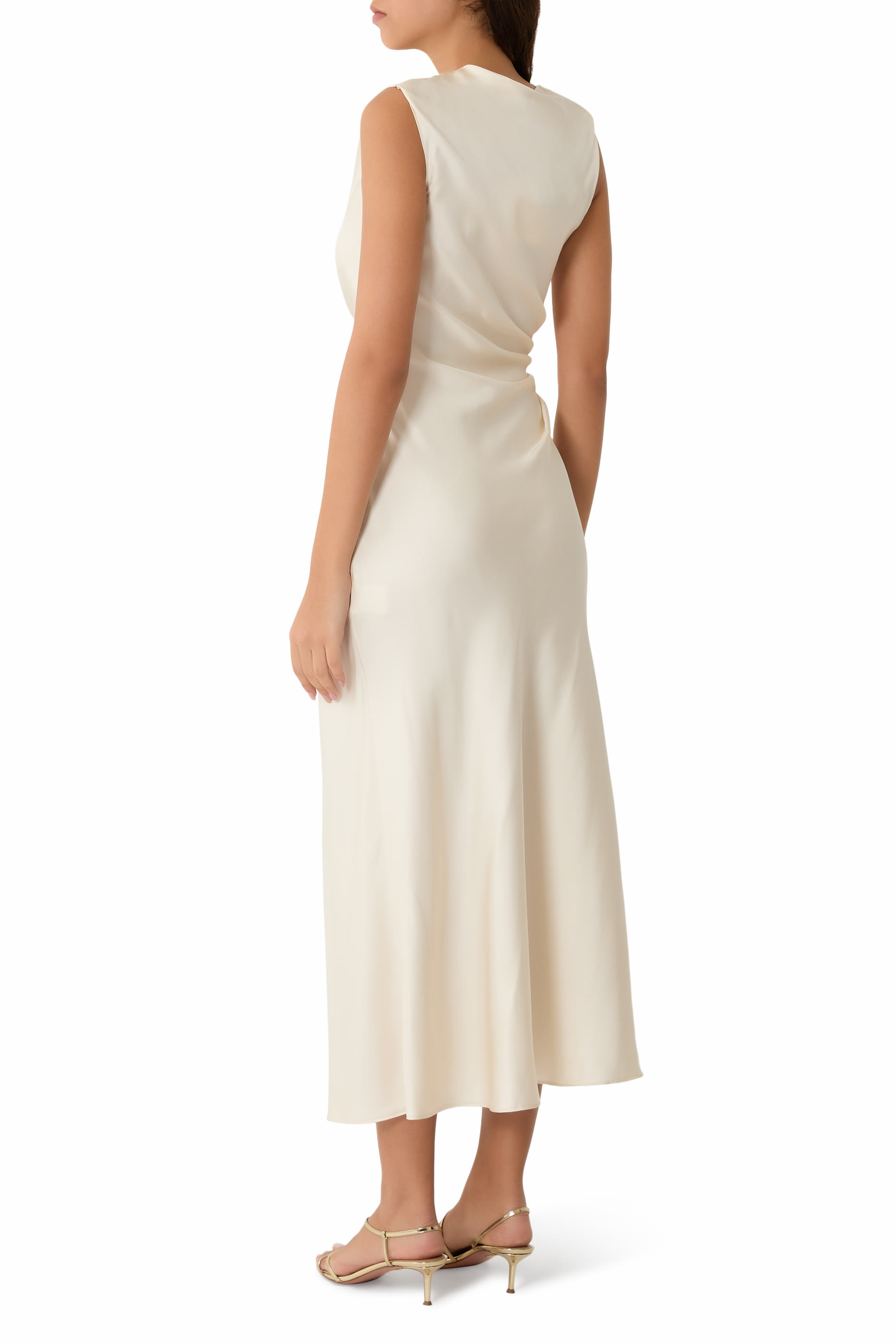 فستان روان درابيه مزين بحلية معدنية