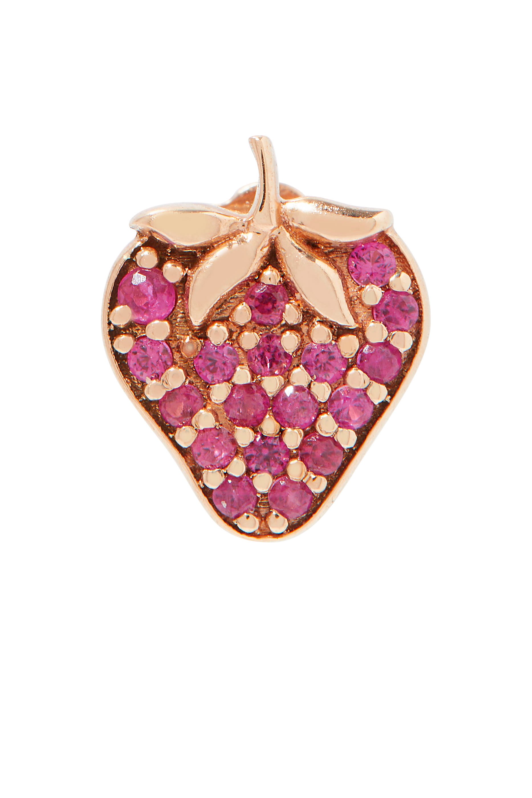 قرط بتصميم فراولة مرصعة بالياقوت