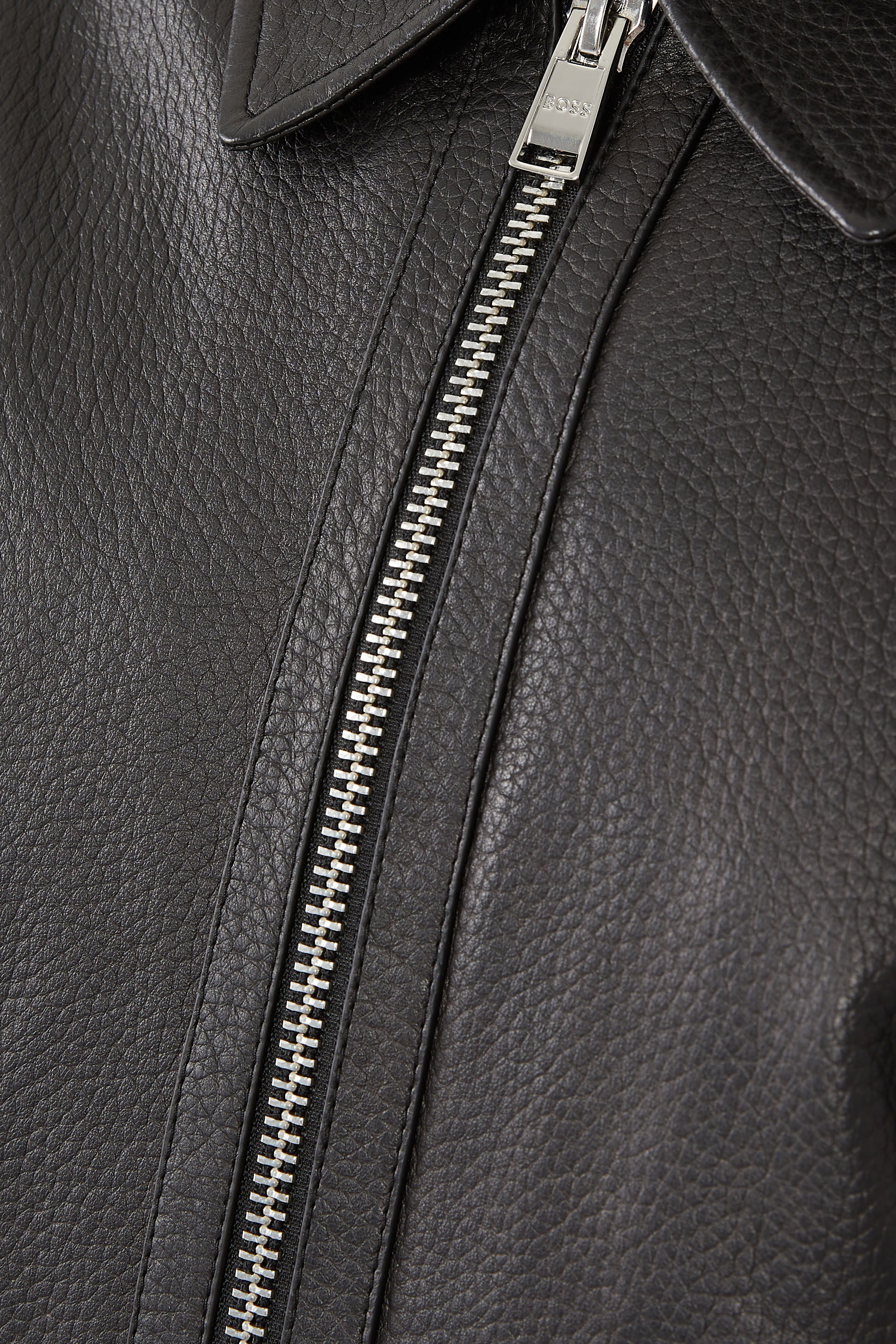 جاكيت مابسون جلد