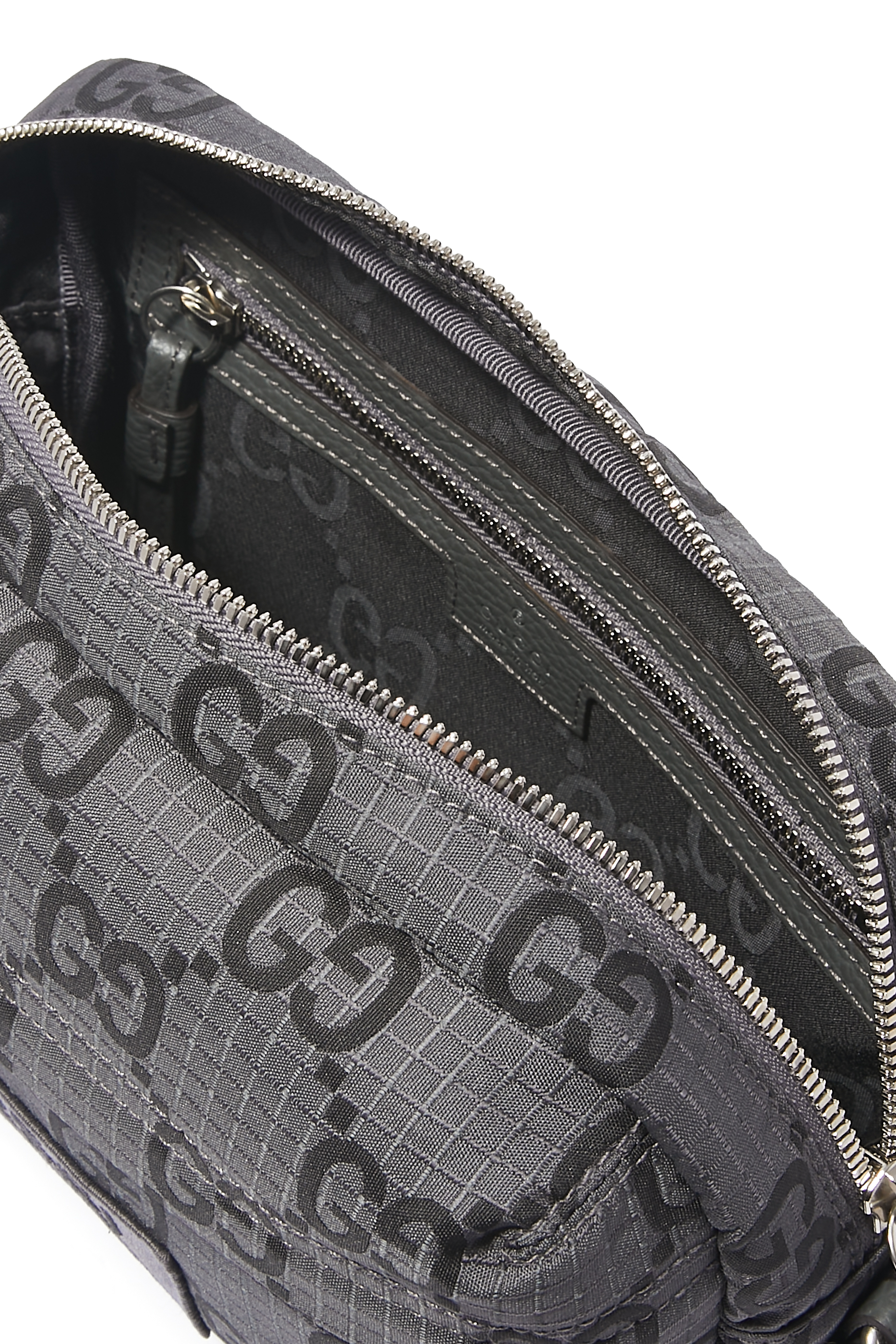 حقيبة كروس بودي مقاومة للتمزق بنقشة حرفي شعار الماركة