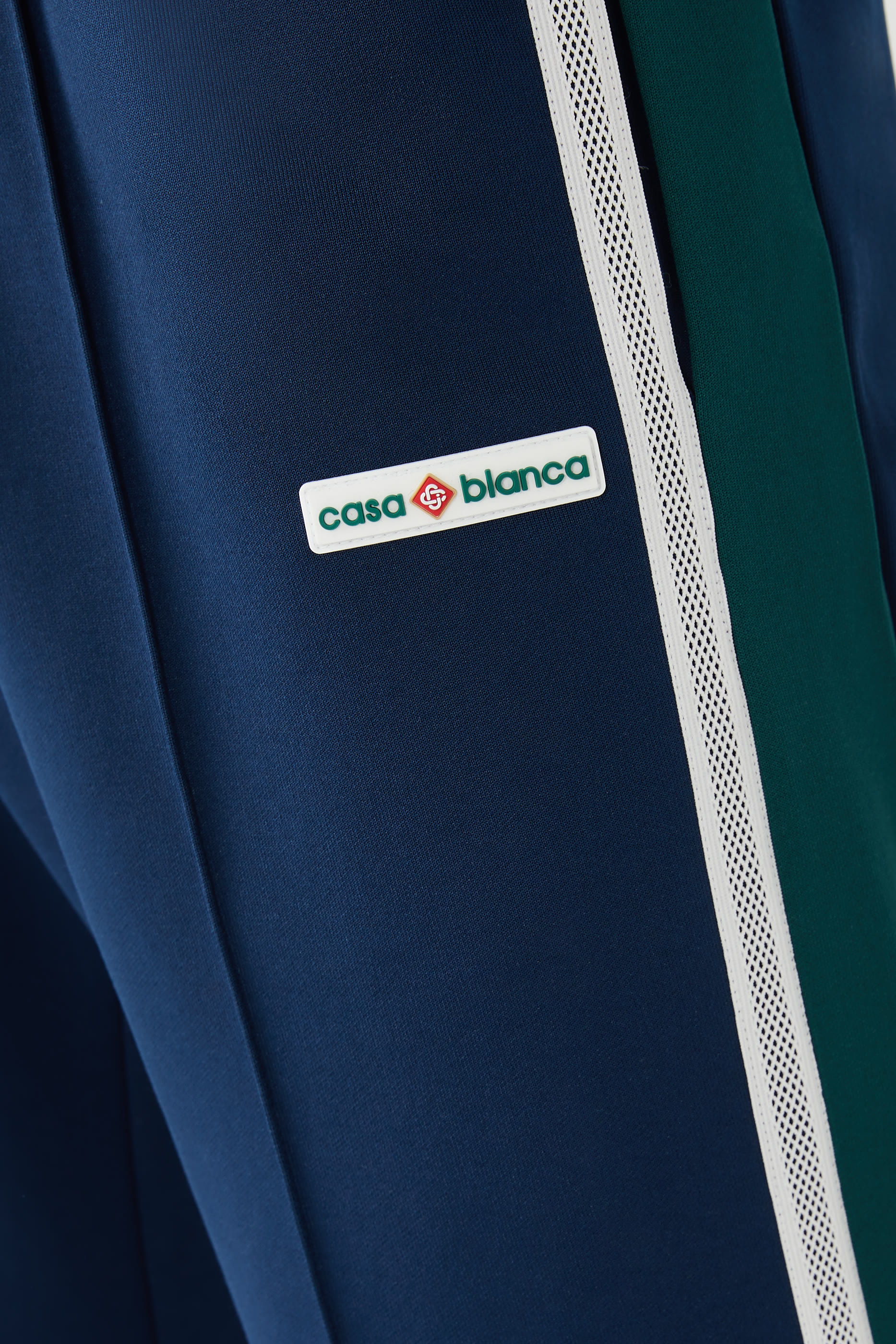 بنطال رياضي بأشرطة قماش شبكي