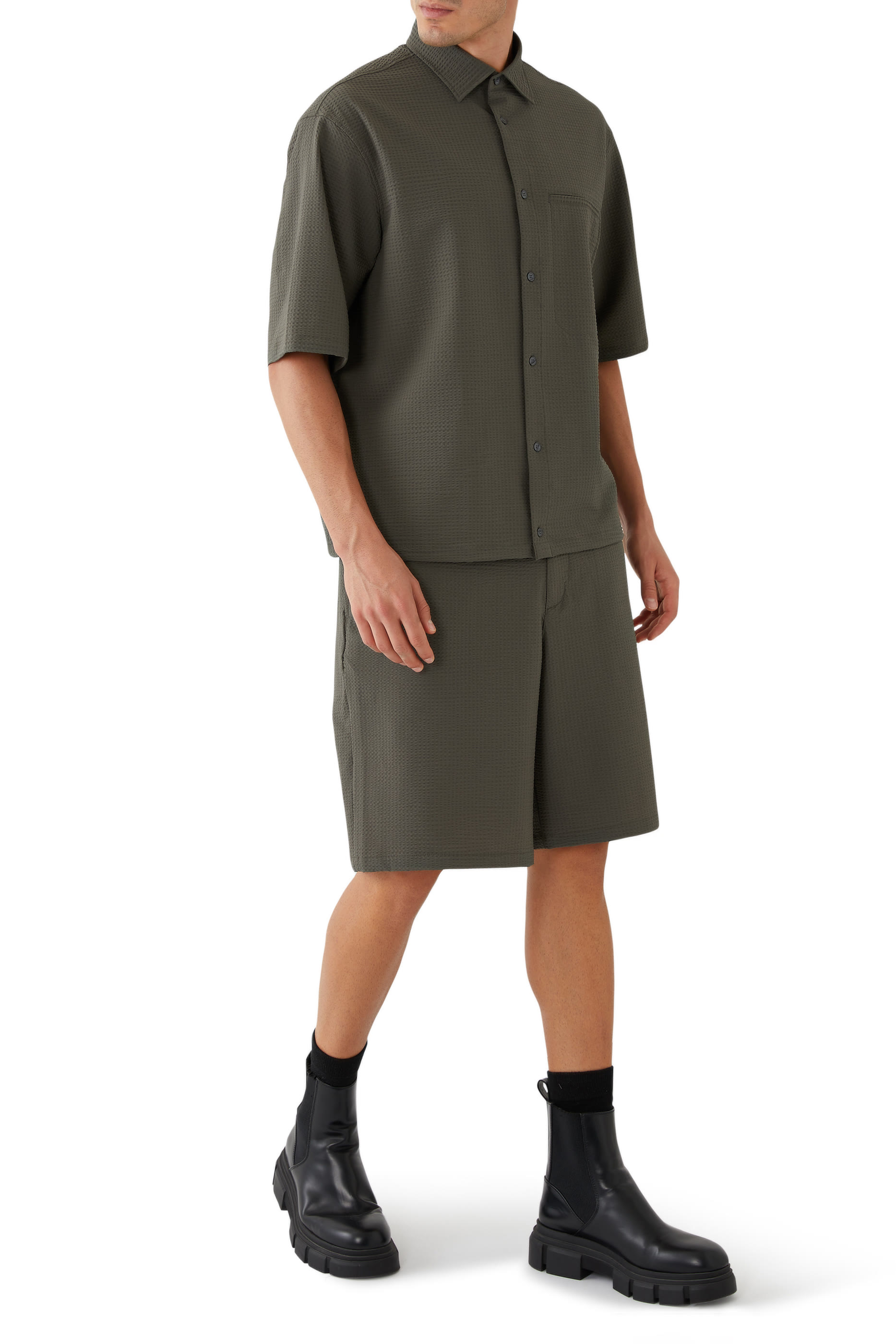 شورت برمودا برباط تضييق