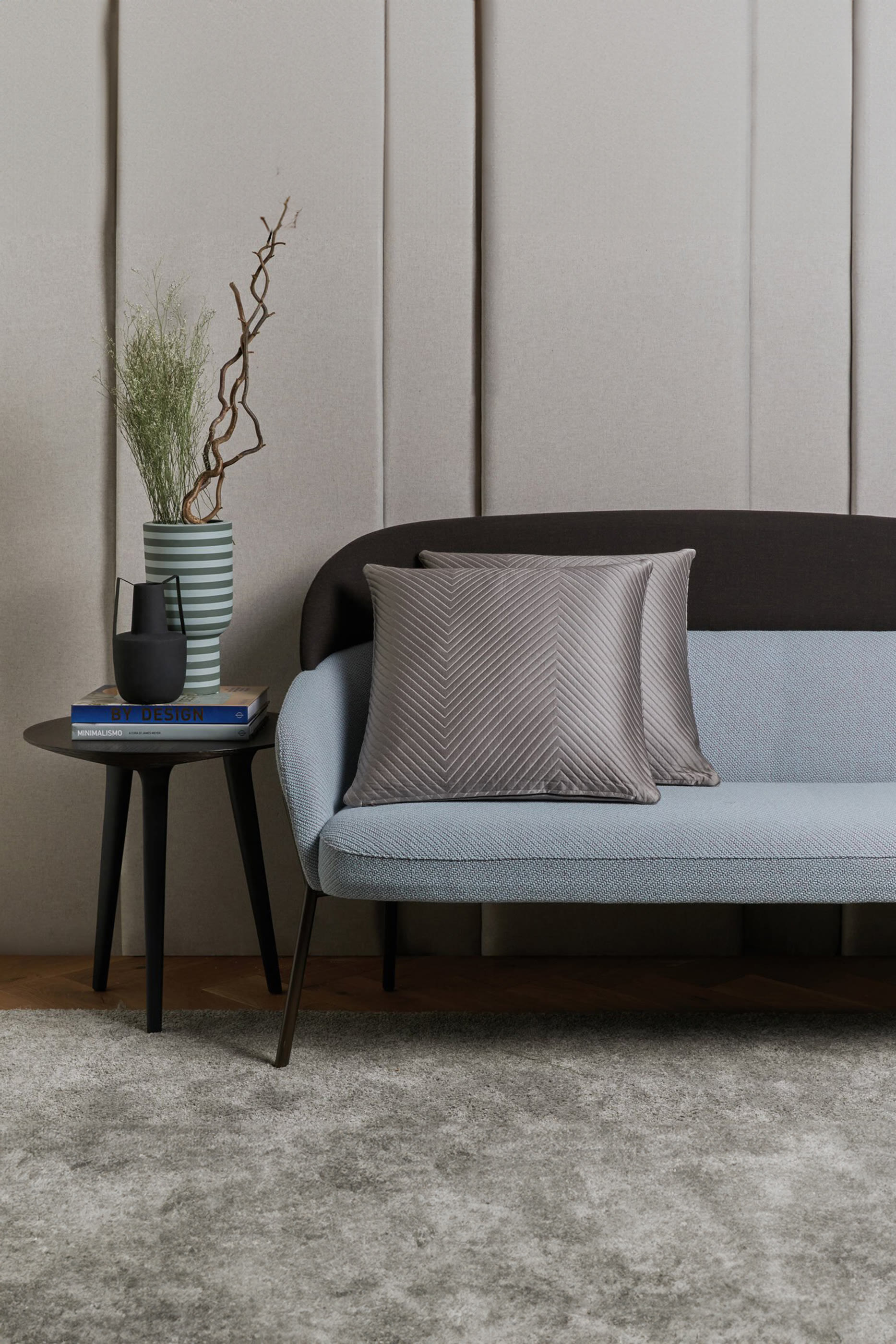 وسادة ديكور فاخرة بنقشة هيرنغ بون