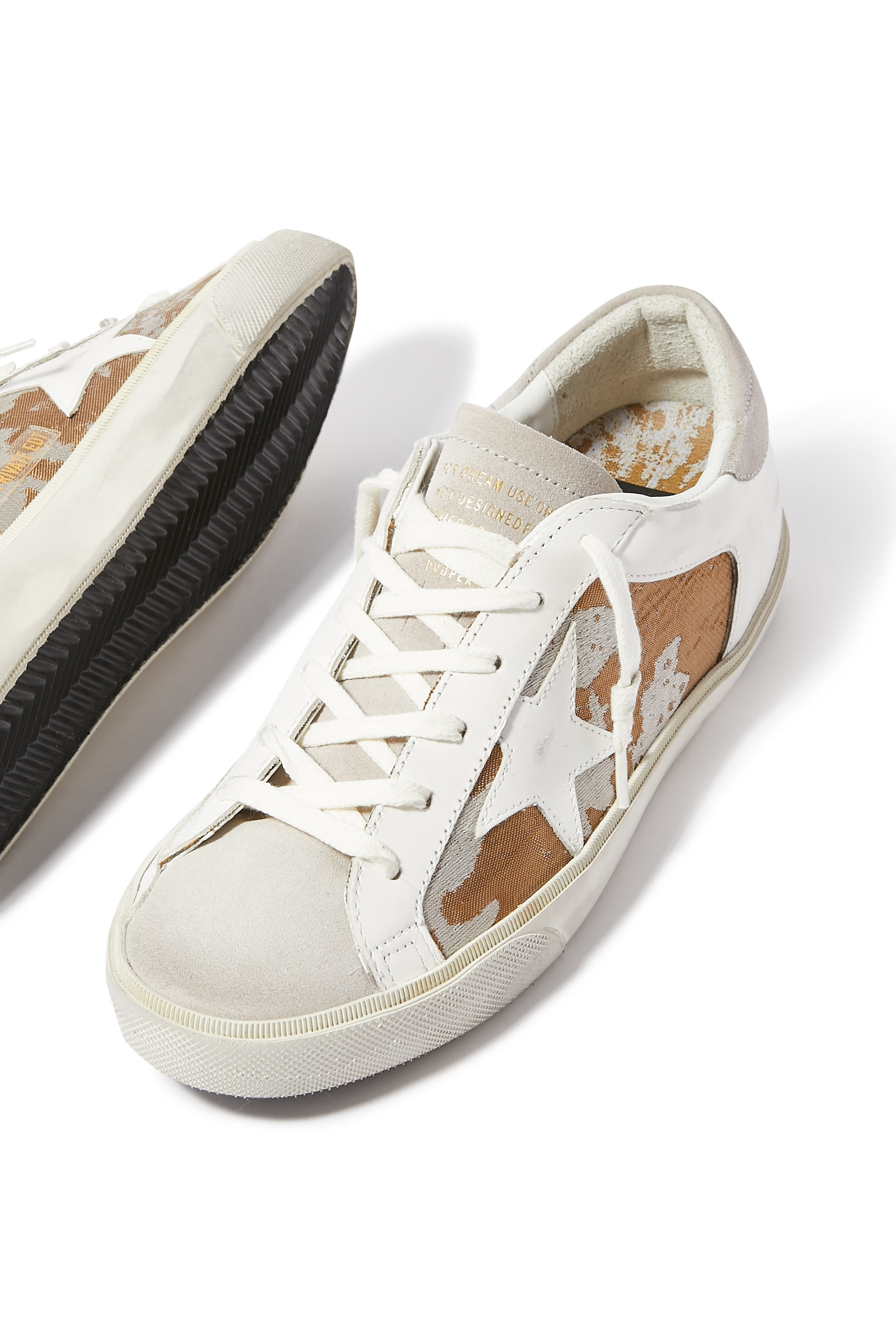 سنيكرز سوبر ستار