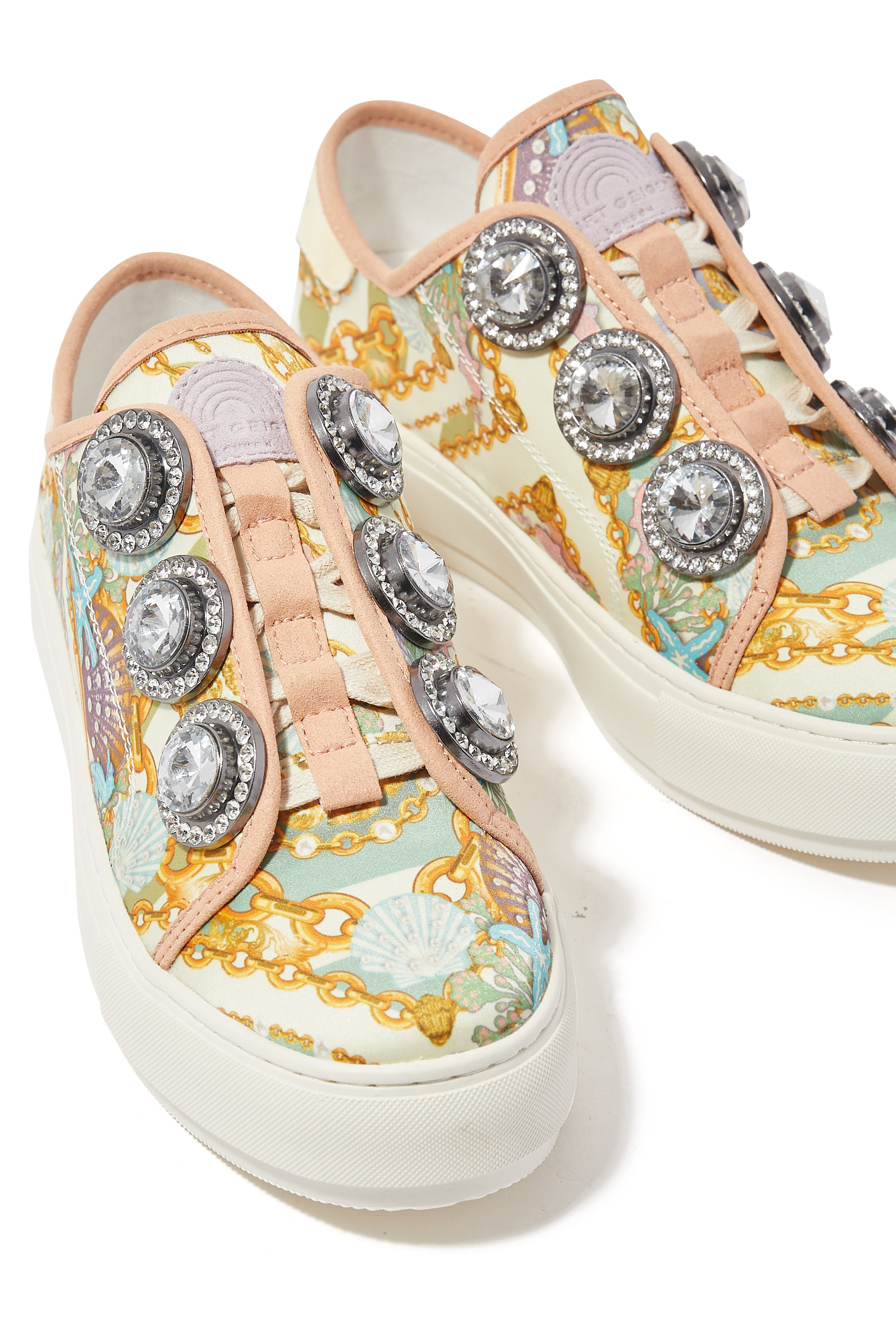 سنيكرز لاني أوكتافيا قماش