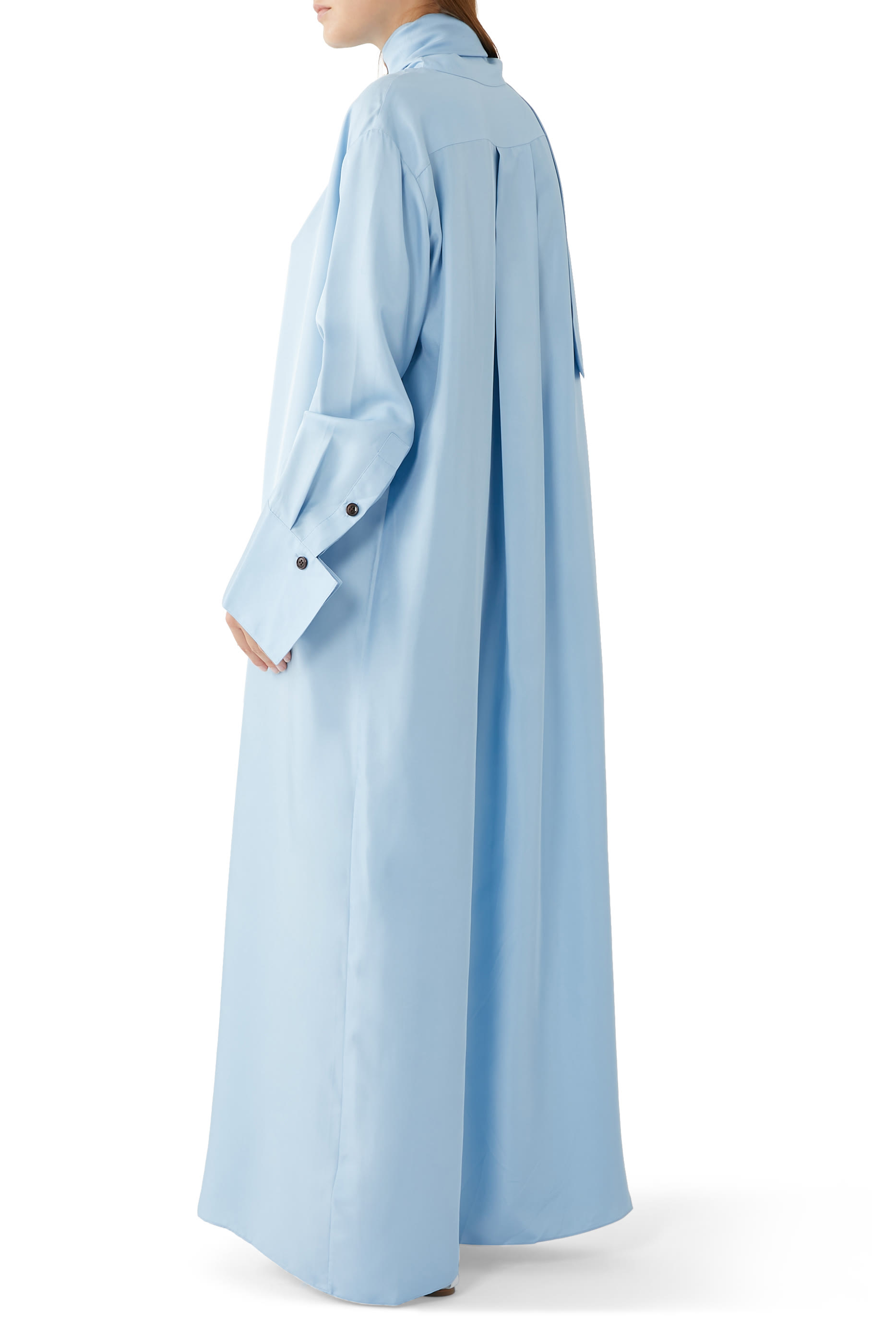 فستان بوشاح حرير