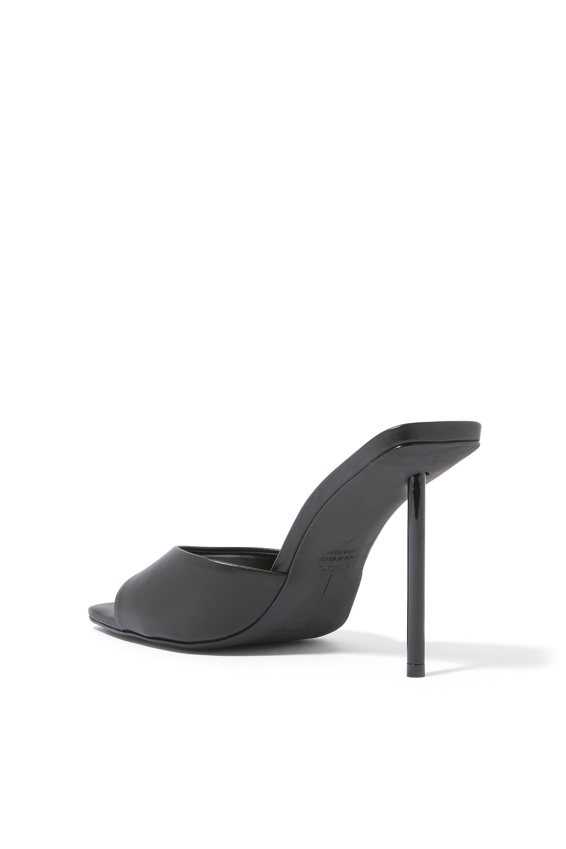 حذاء يارا 95 مفتوح من الخلف جلد