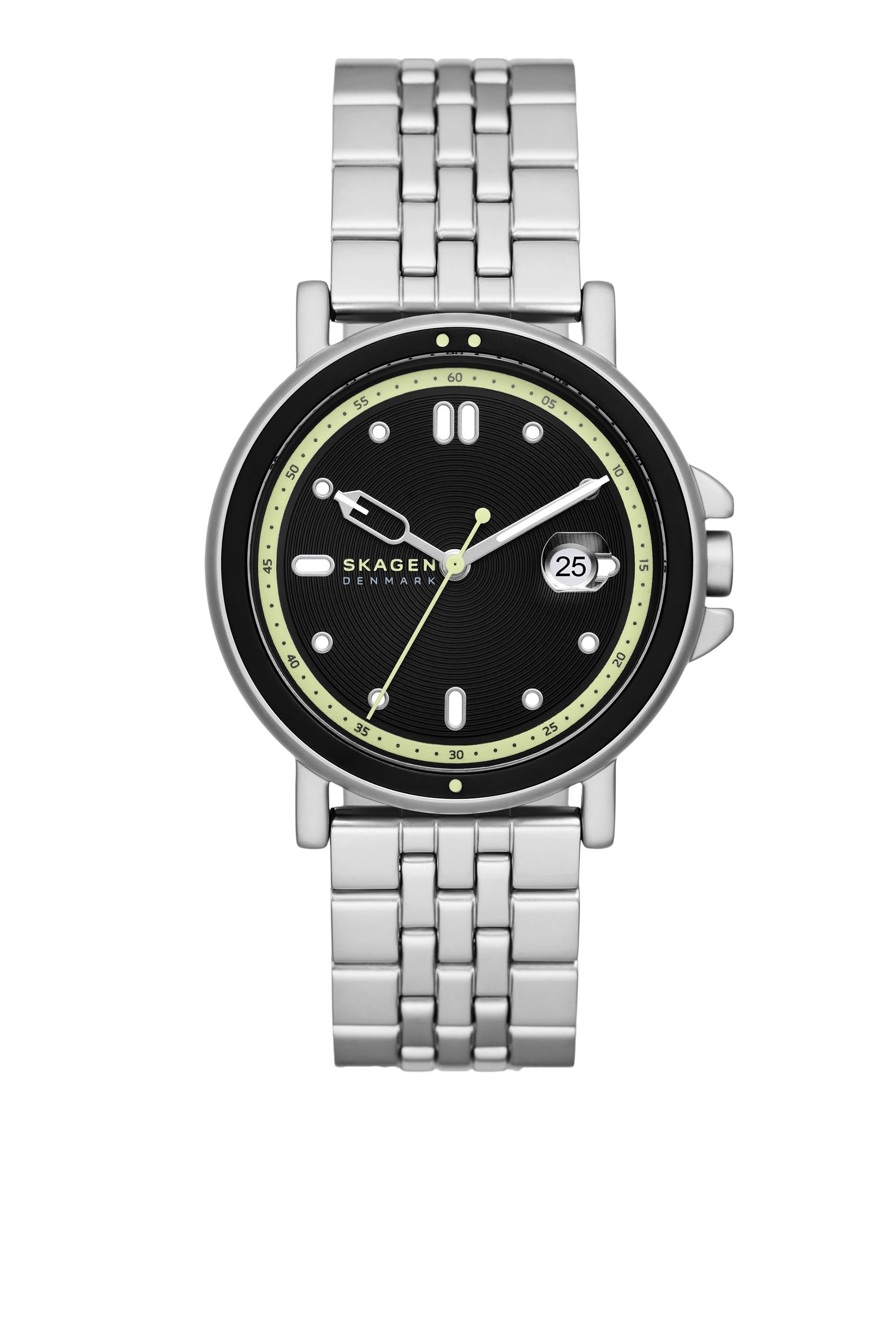 ساعة رياضية بشعار الماركة ثلاثية العقارب بسوار ستانلس ستيل