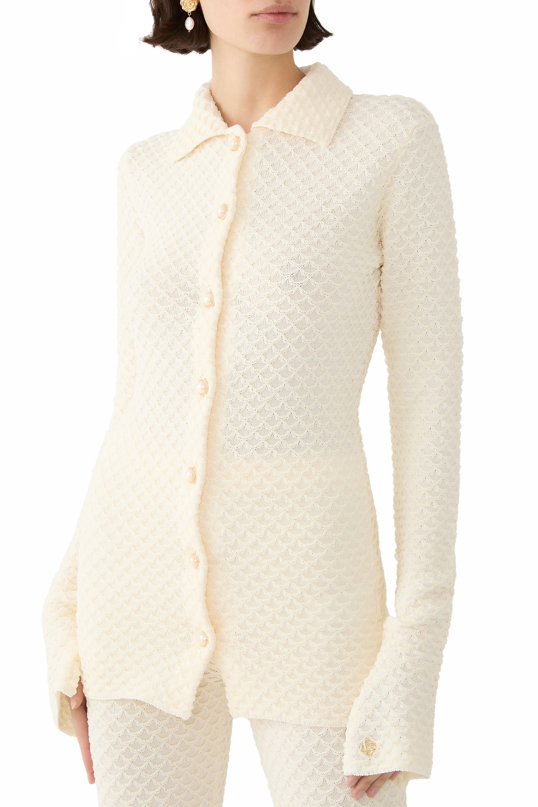 قميص منسوج بارز الملمس