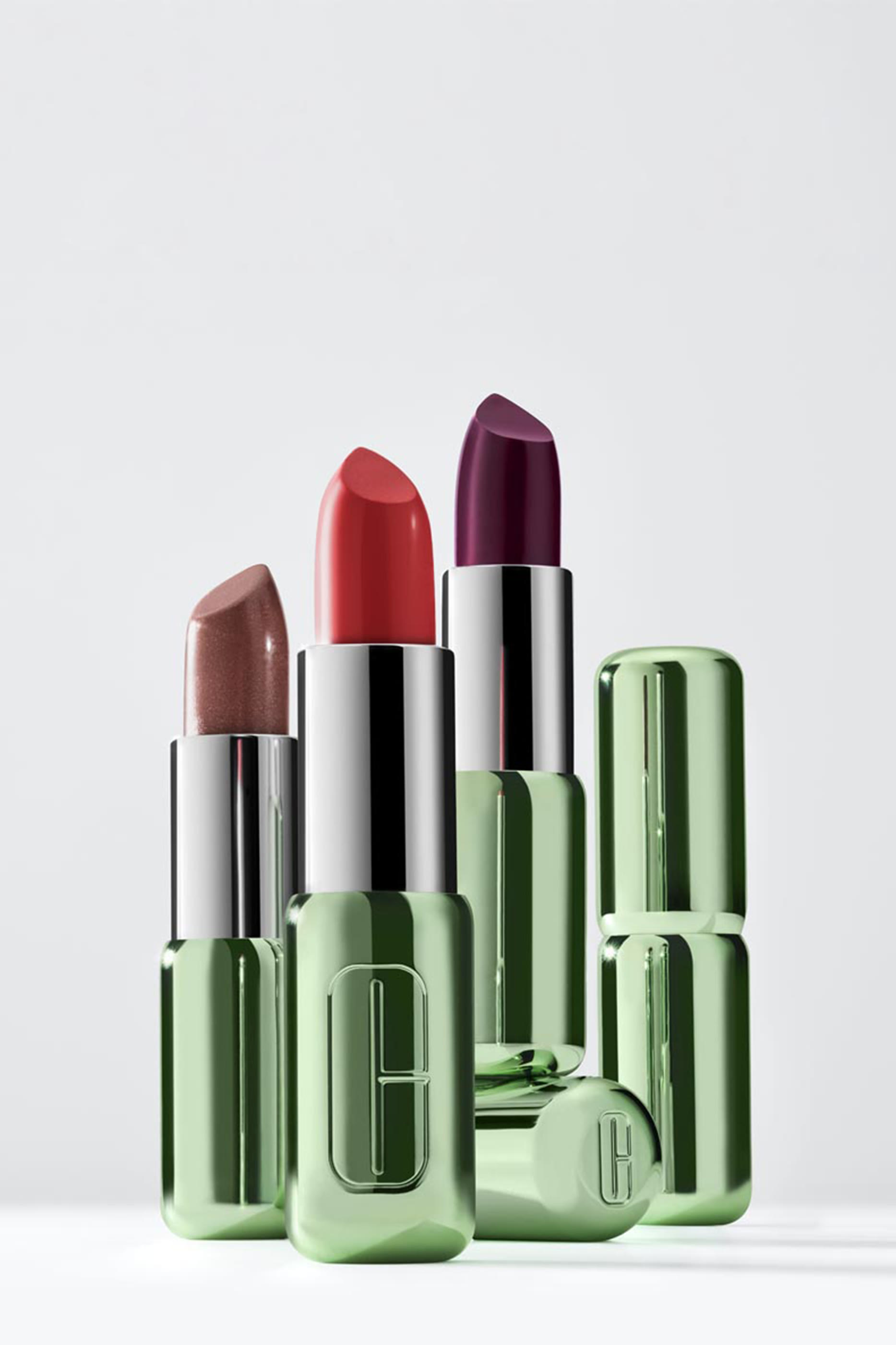 أحمر شفاه بوب يدوم طويلا