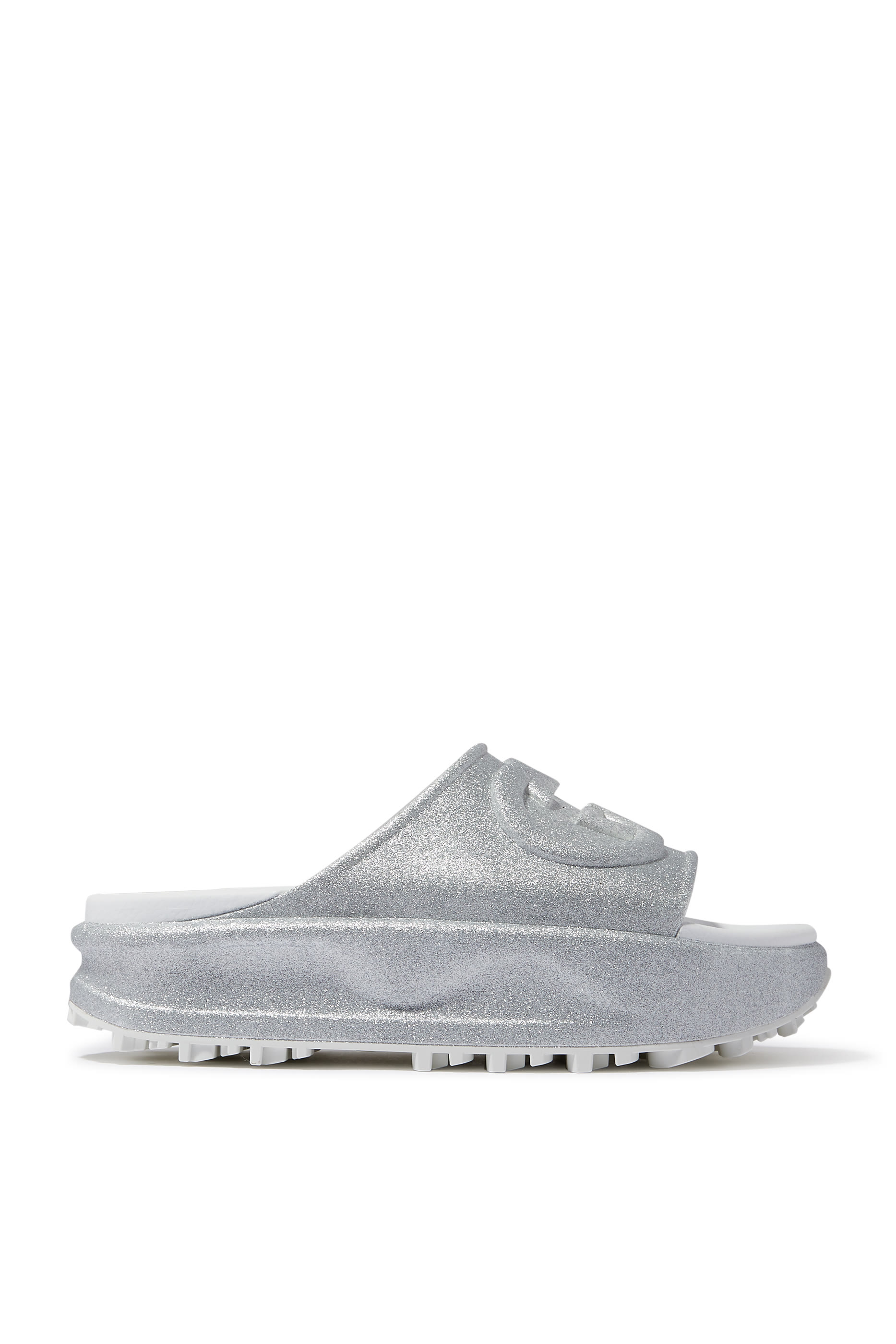 حذاء مفتوح بشعار حروف الماركة بتصميم متداخل