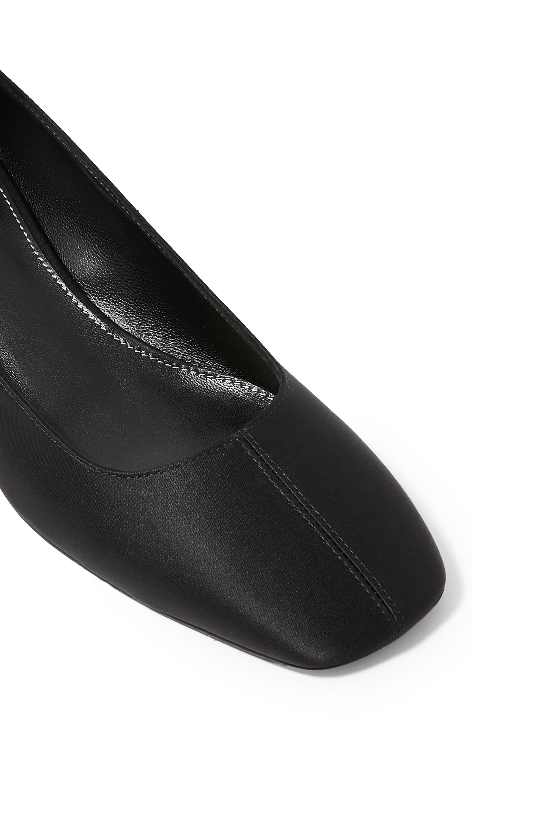 حذاء كلاسيكي 35 بسوار حول الكاحل