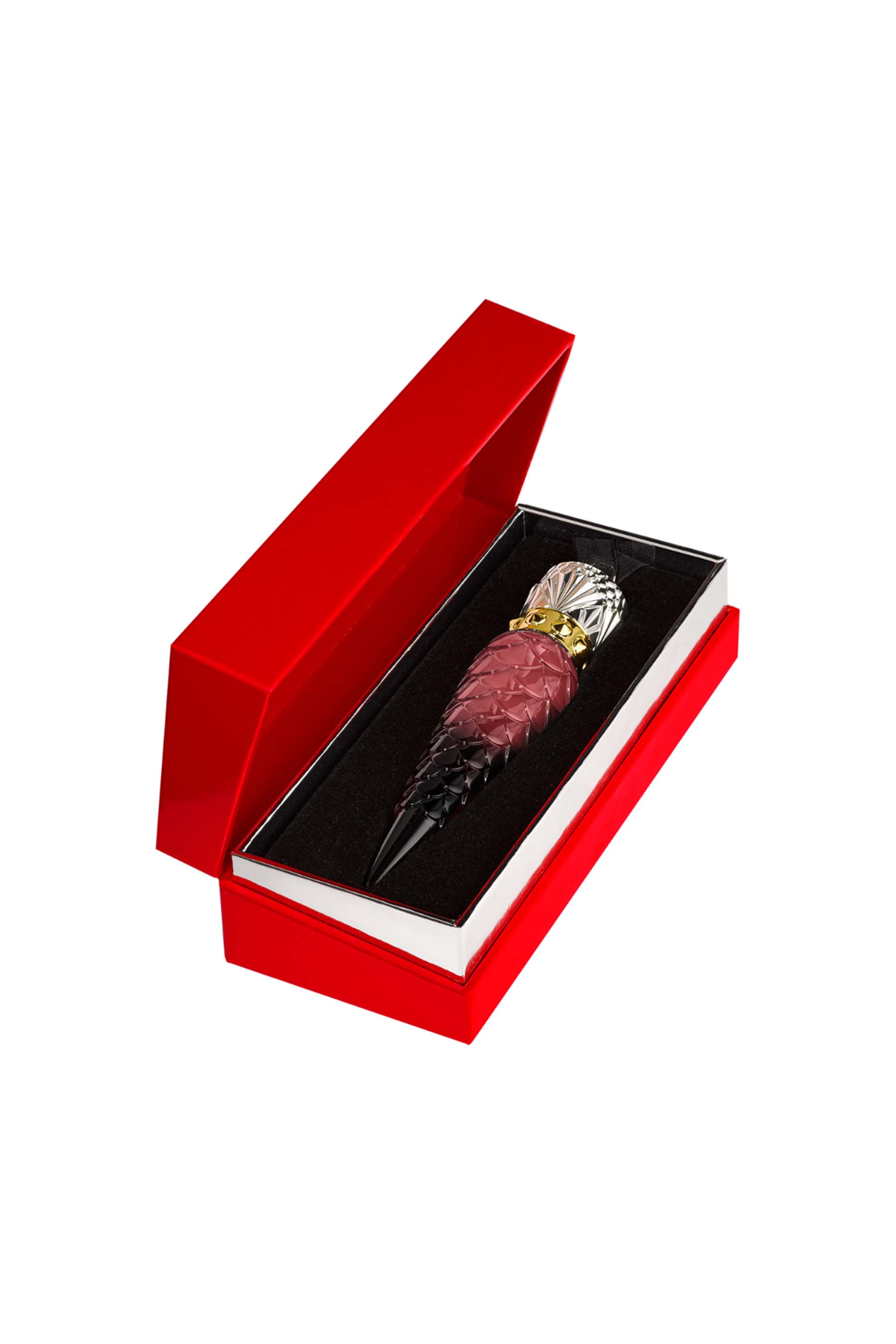 أحمر شفاه يتركيبة سائلة غير لامعة