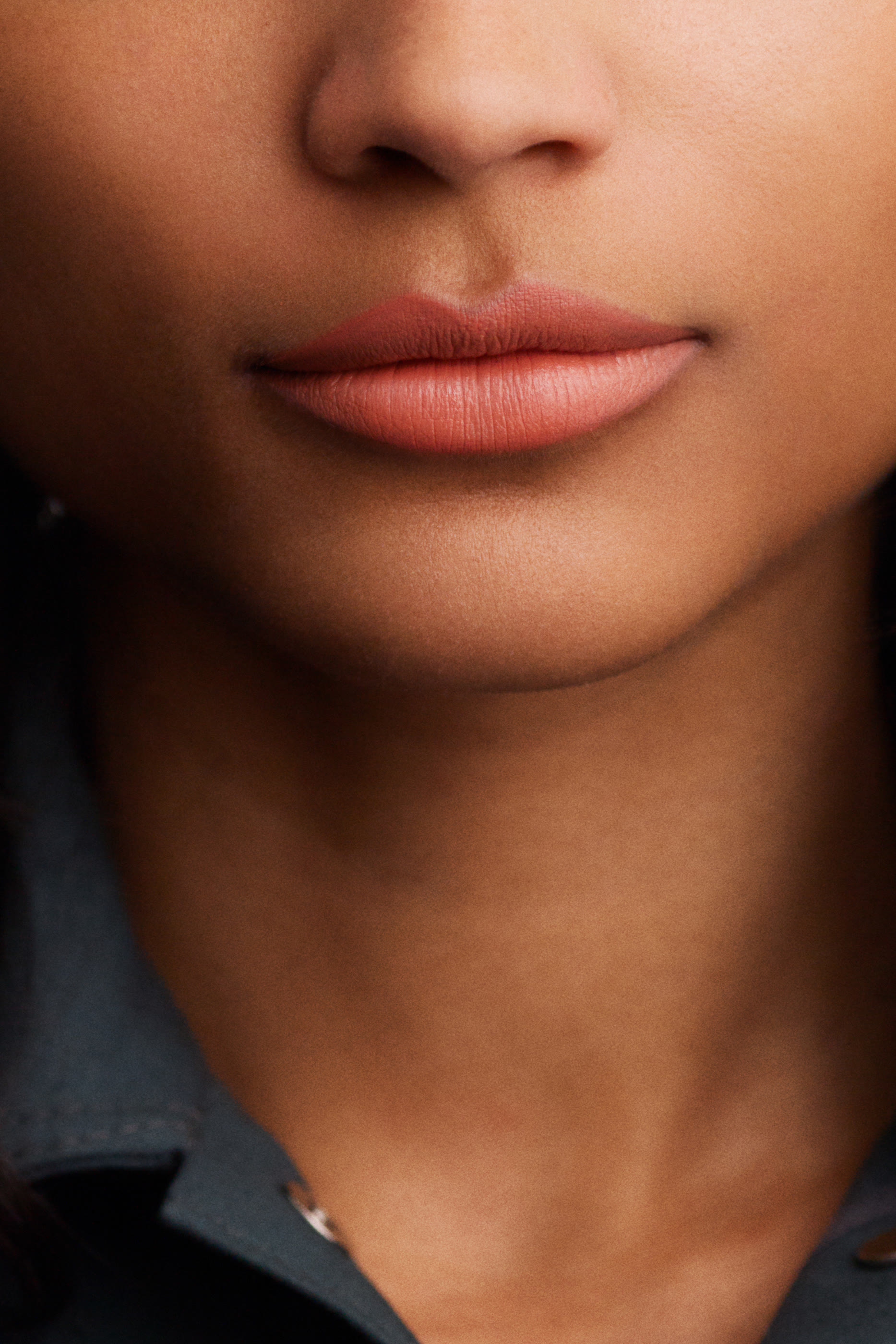 مجموعة أحمر الشفاه Rouge Herm&egrave;s, أحمر شفاه بتركيبة ساتانية