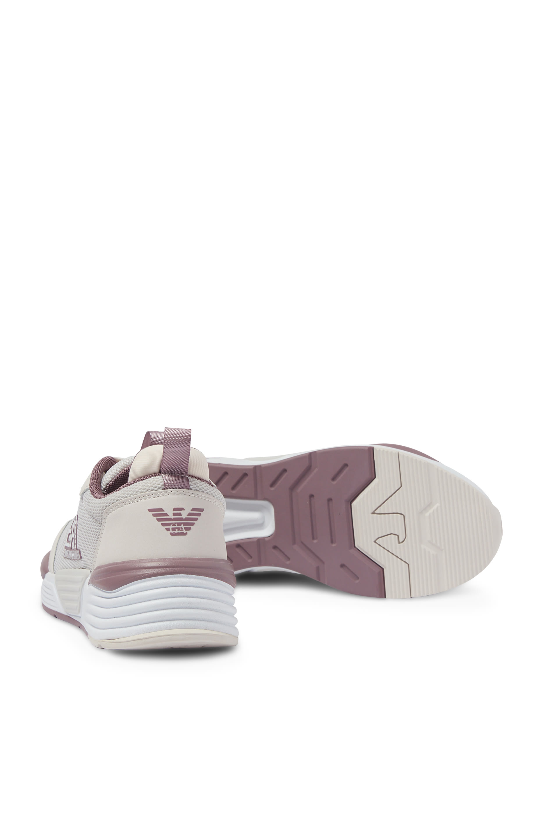 سنيكرز بشعار الماركة للأطفال