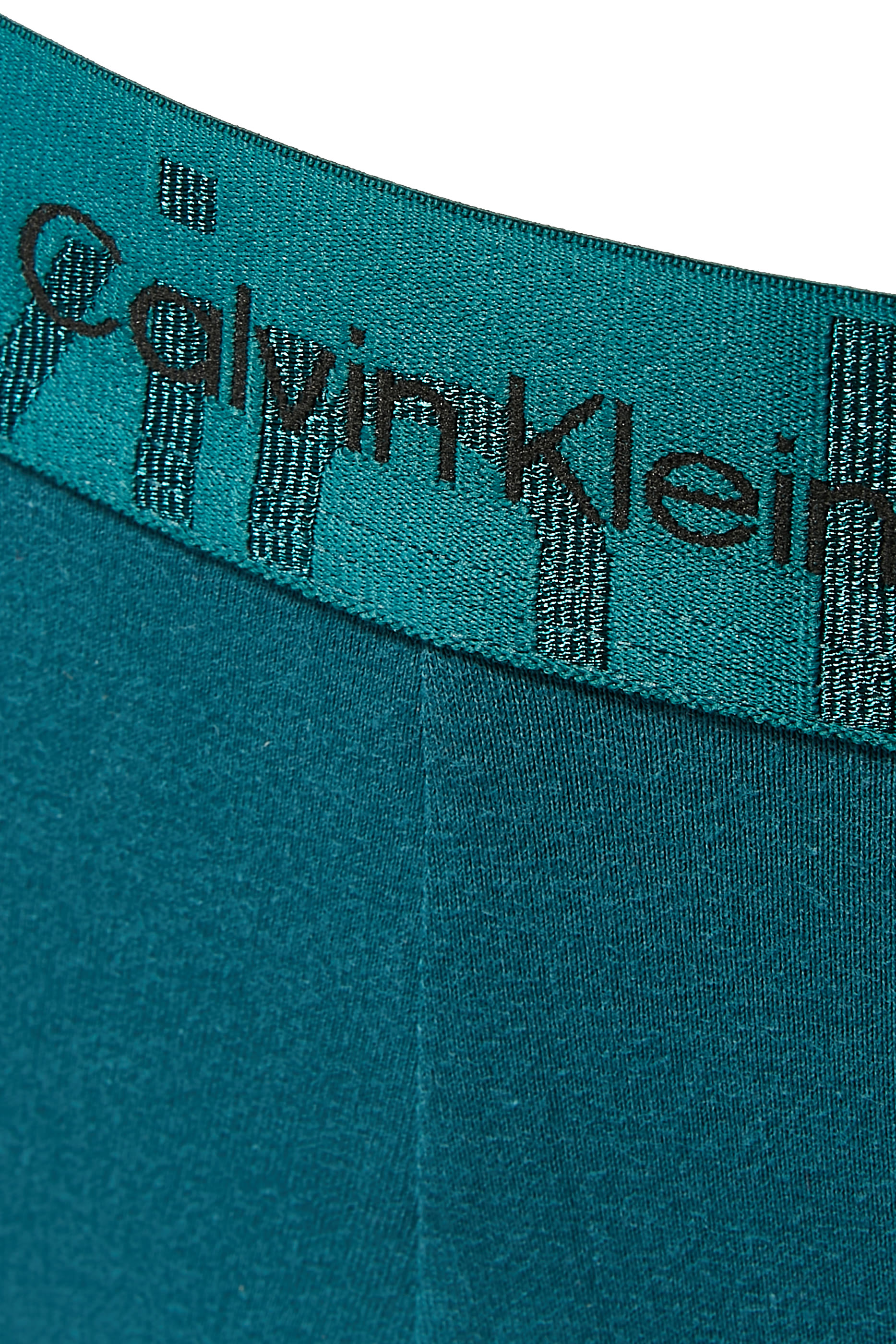 بوكسر بشعار الماركة