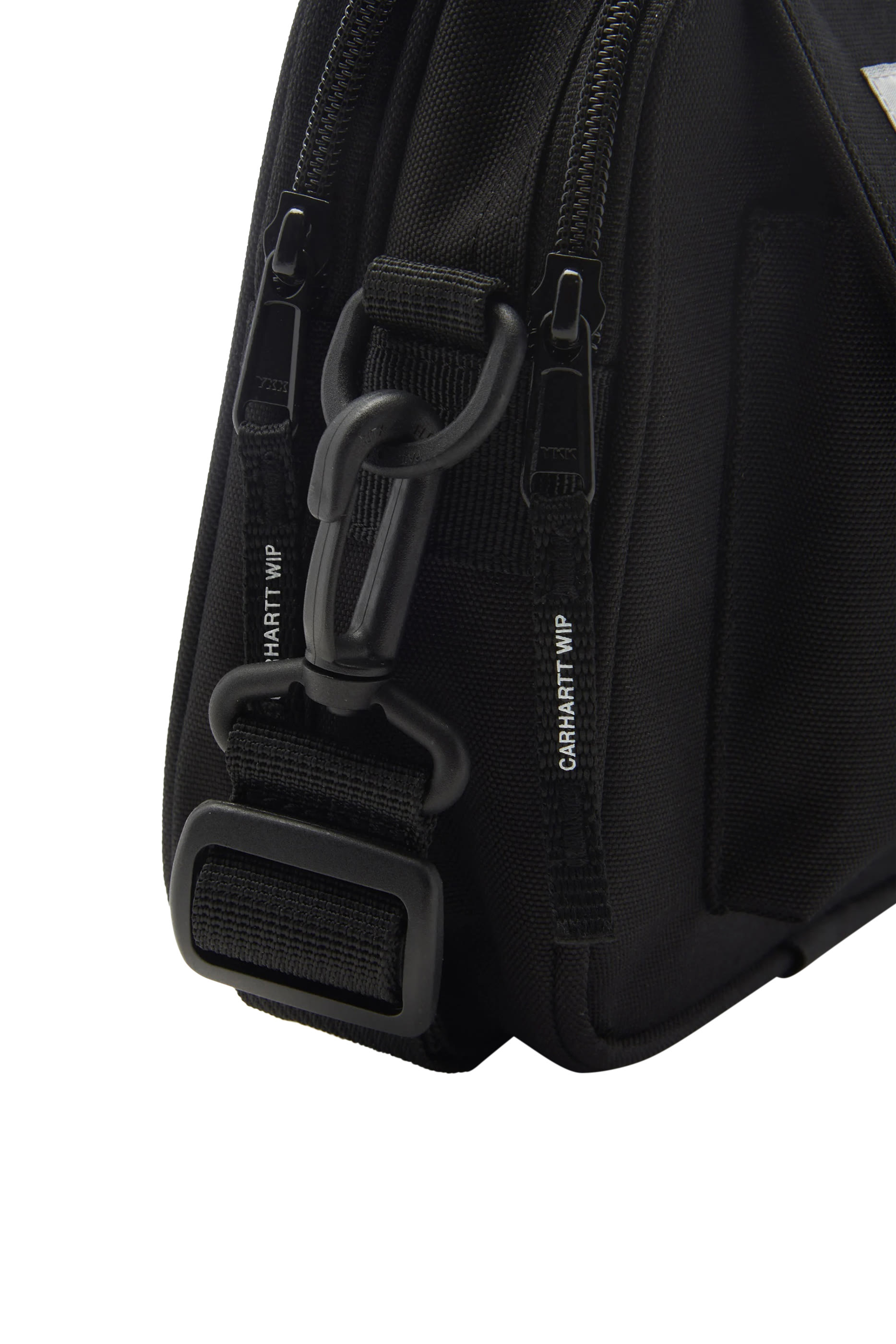 حقيبة ايسنشالز