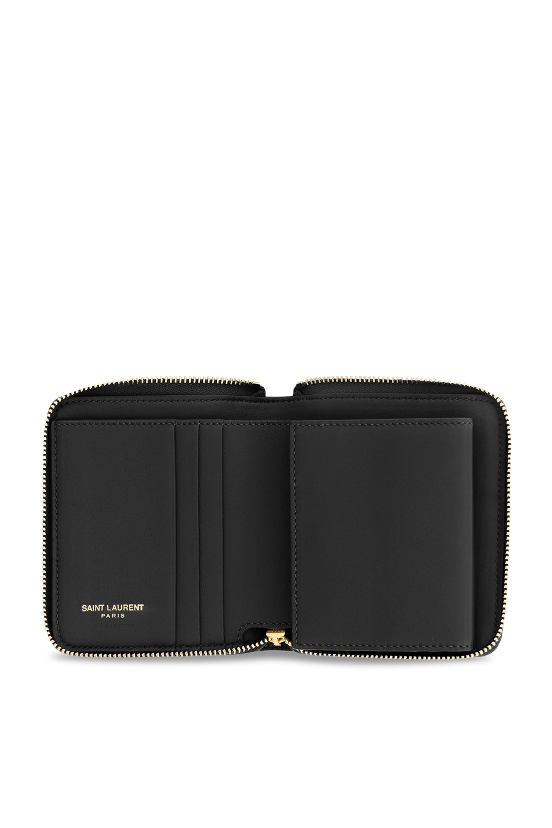 محفظة بسحاب محيط