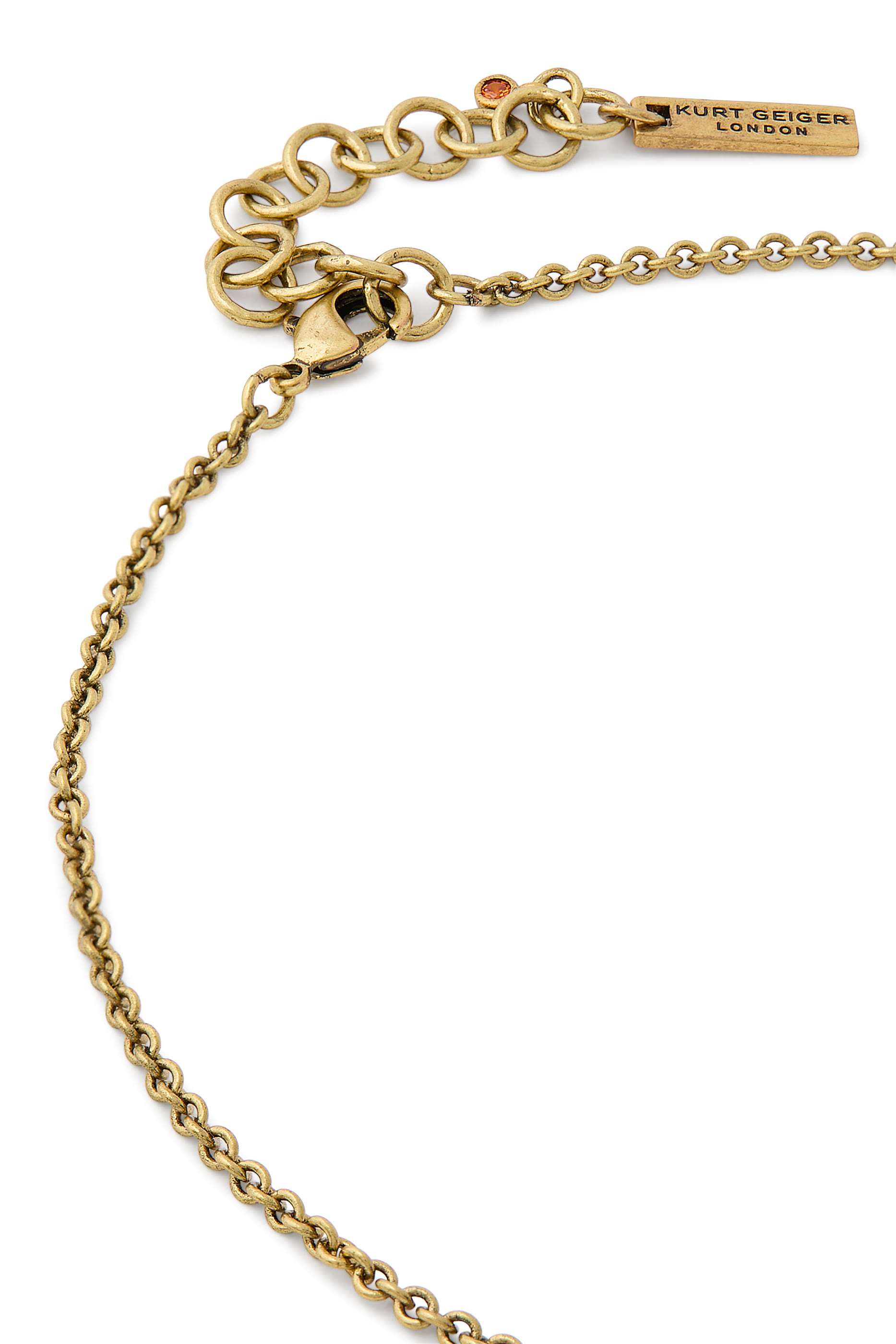 قلادة أوكتافيا بدلاية