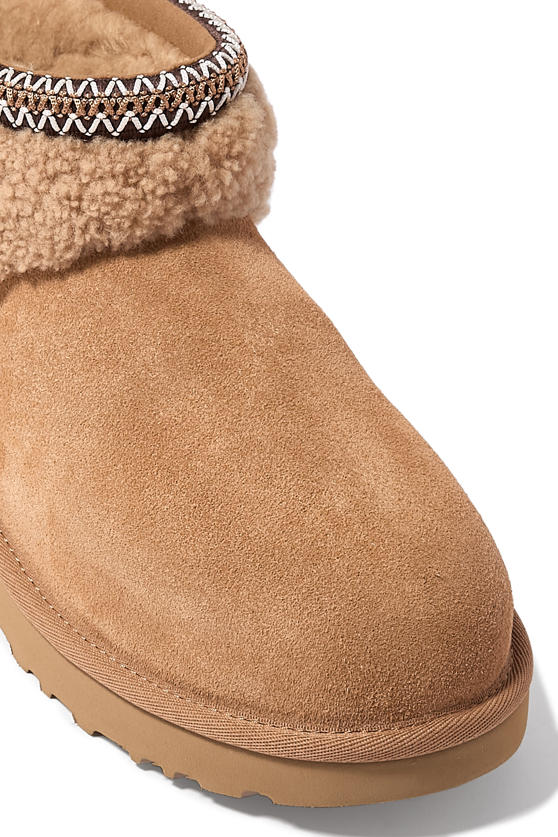 حذاء بوت ماكسي كيرلي كلاسيكي قصير للغاية شمواه